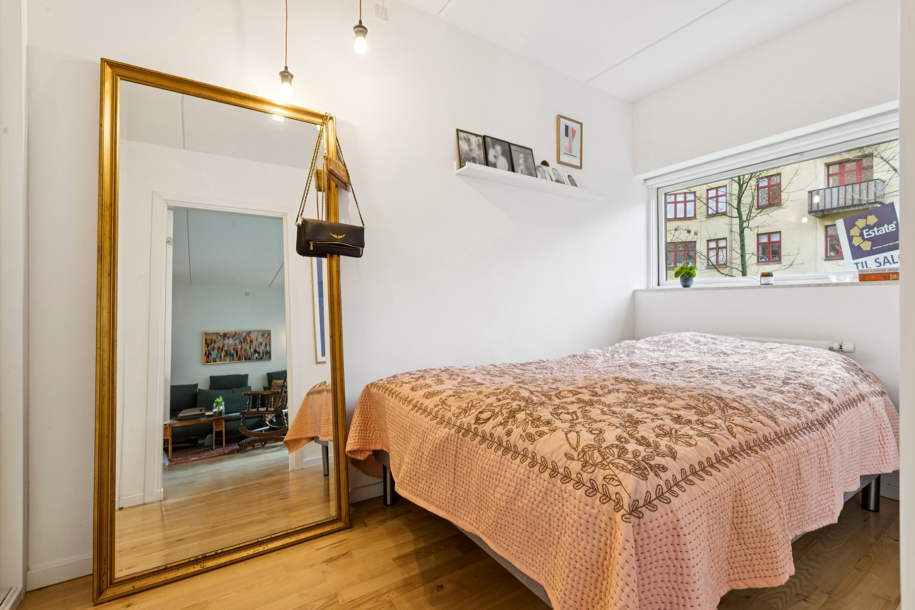 Fremhævet  billede i fuldskærmstilstand. Billede af Myggenæsgade 11, st.. 3., 2300 København S