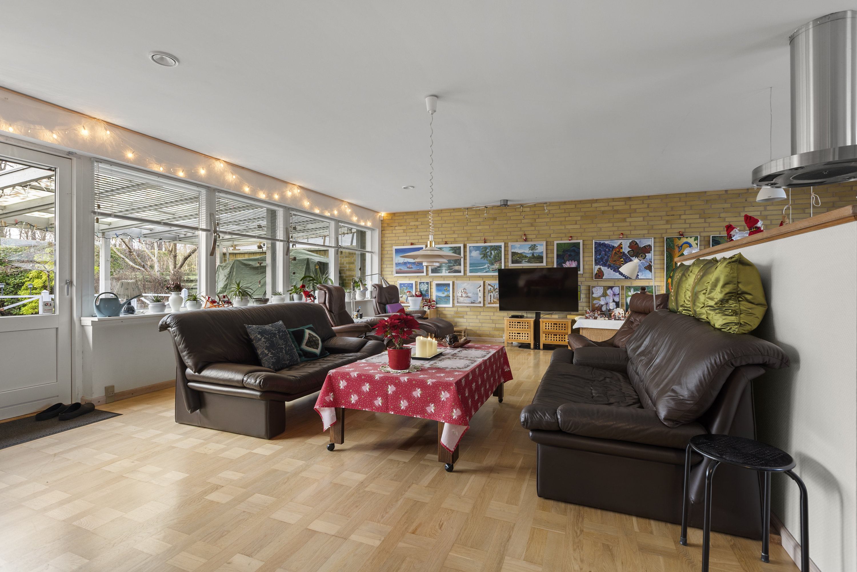 Fremhævet stue billede i fuldskærmstilstand. Billede af Lyøvej 11, Vor Frue, 4000 Roskilde