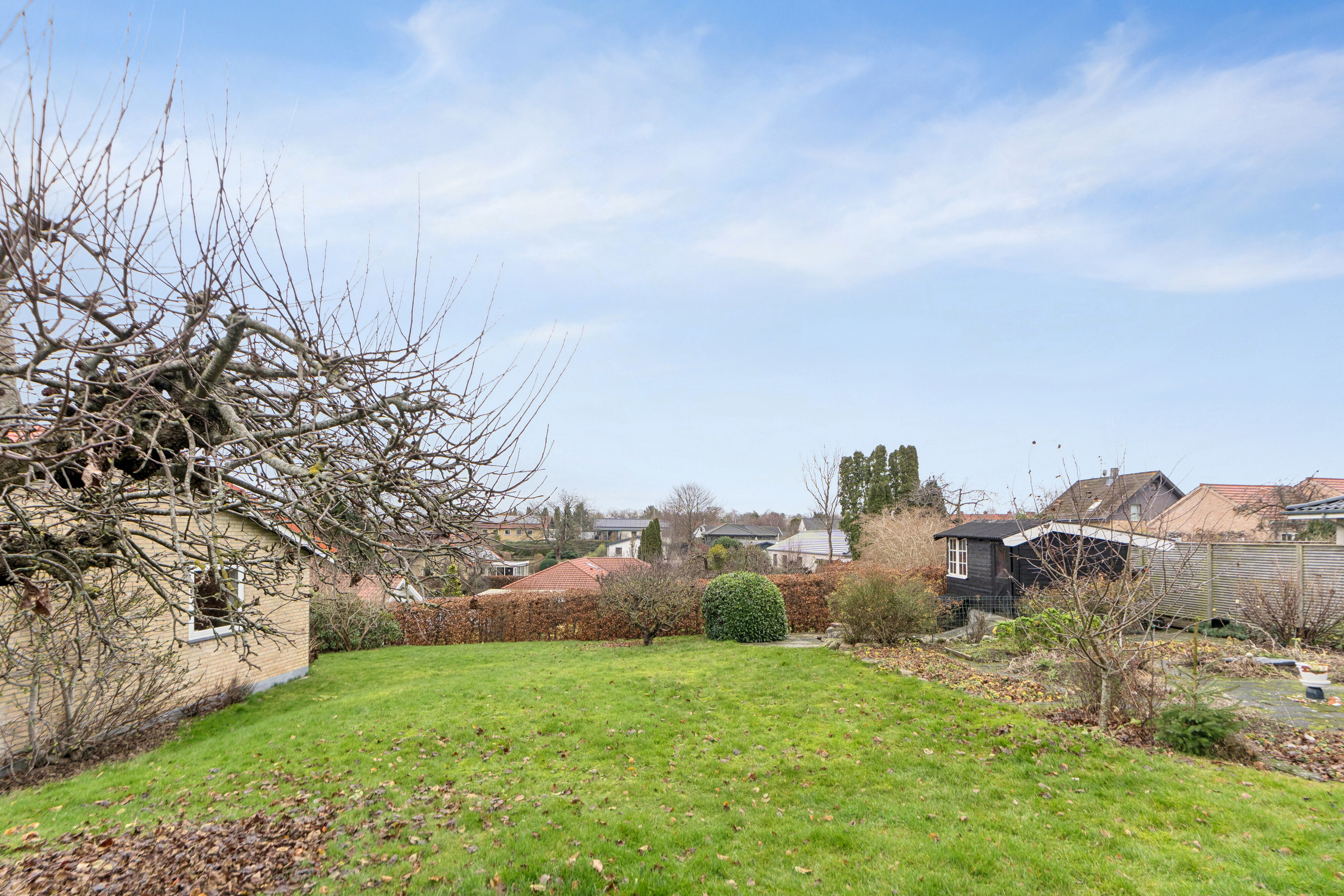 Fremhævet udendørs billede i fuldskærmstilstand. Billede af Syrenvej 12B, 2970 Hørsholm