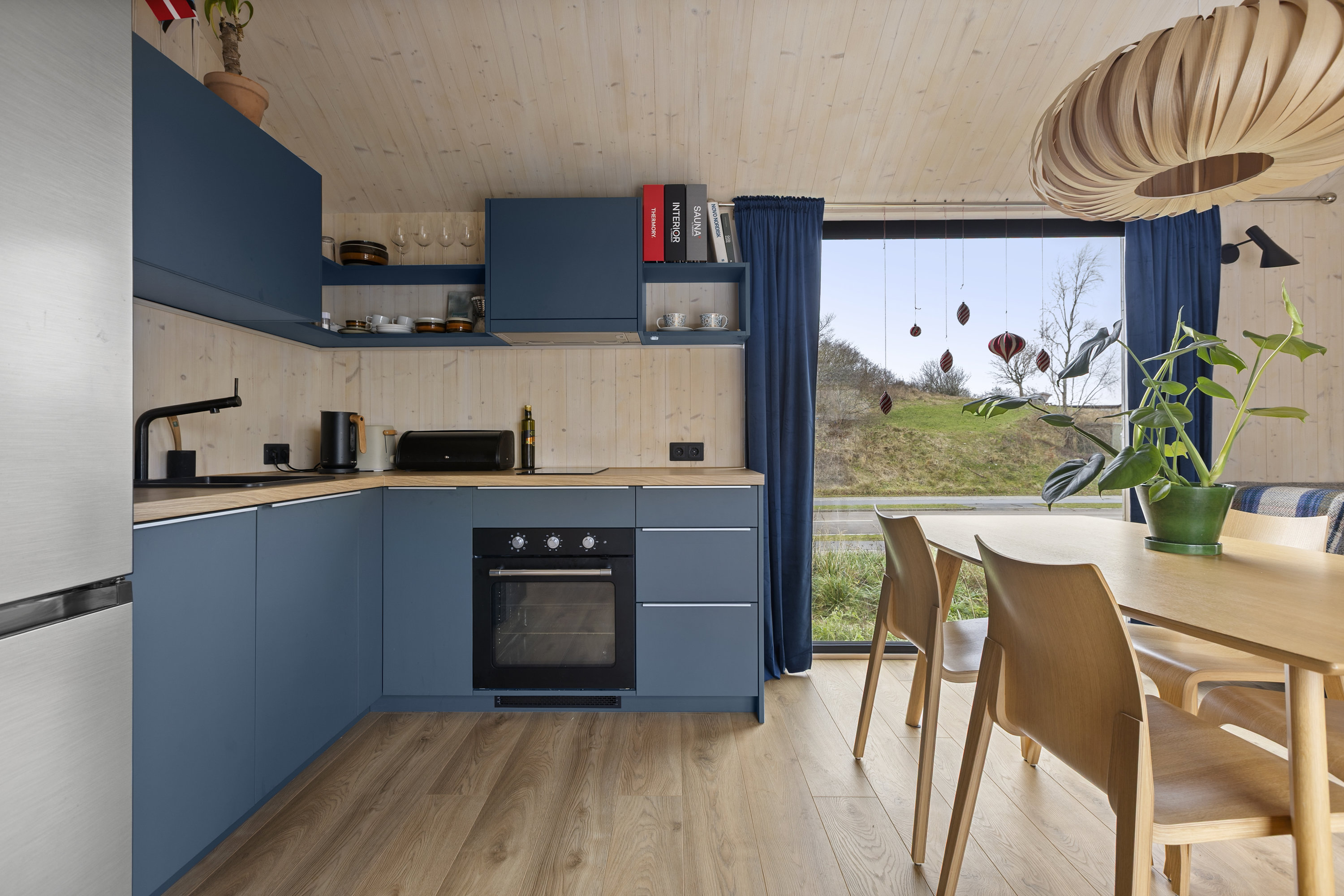 Fremhævet køkken billede i fuldskærmstilstand. Billede af Herredstoften 54, 4400 Kalundborg