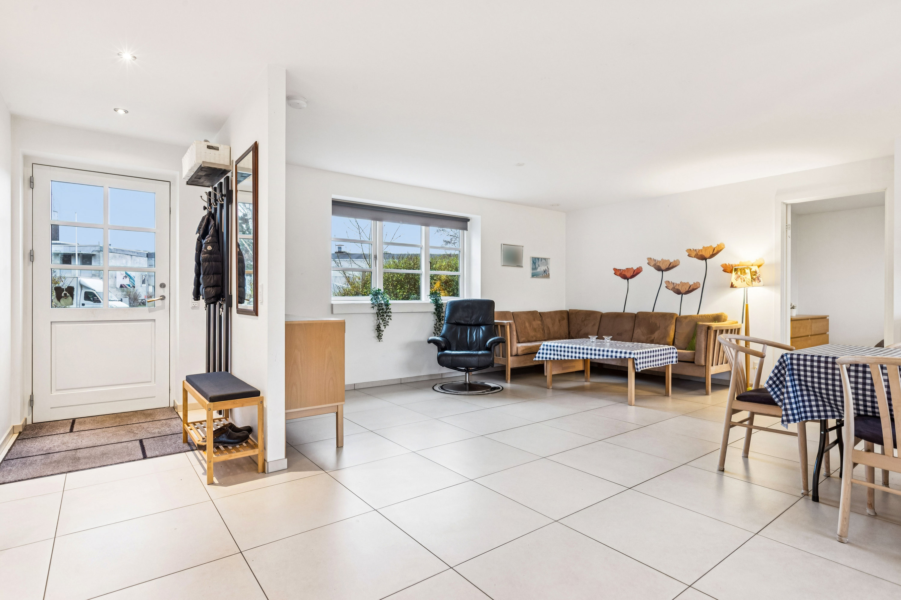 Fremhævet stue billede i fuldskærmstilstand. Billede af Ved Lergravene 9, 2770 Kastrup