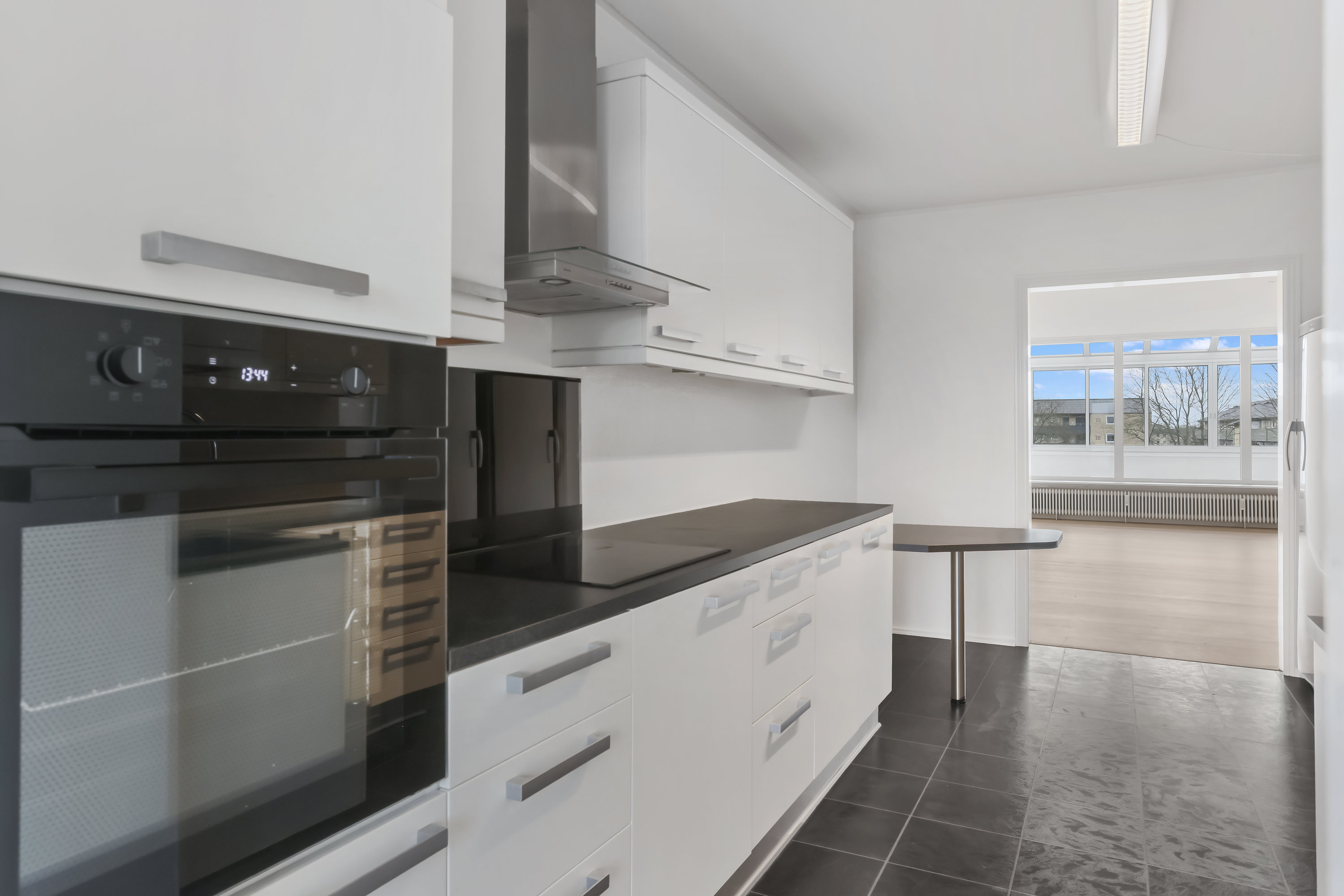 Fremhævet køkken alrum billede i fuldskærmstilstand. Billede af Pebermyntevej 3, 2. th., 8800 Viborg