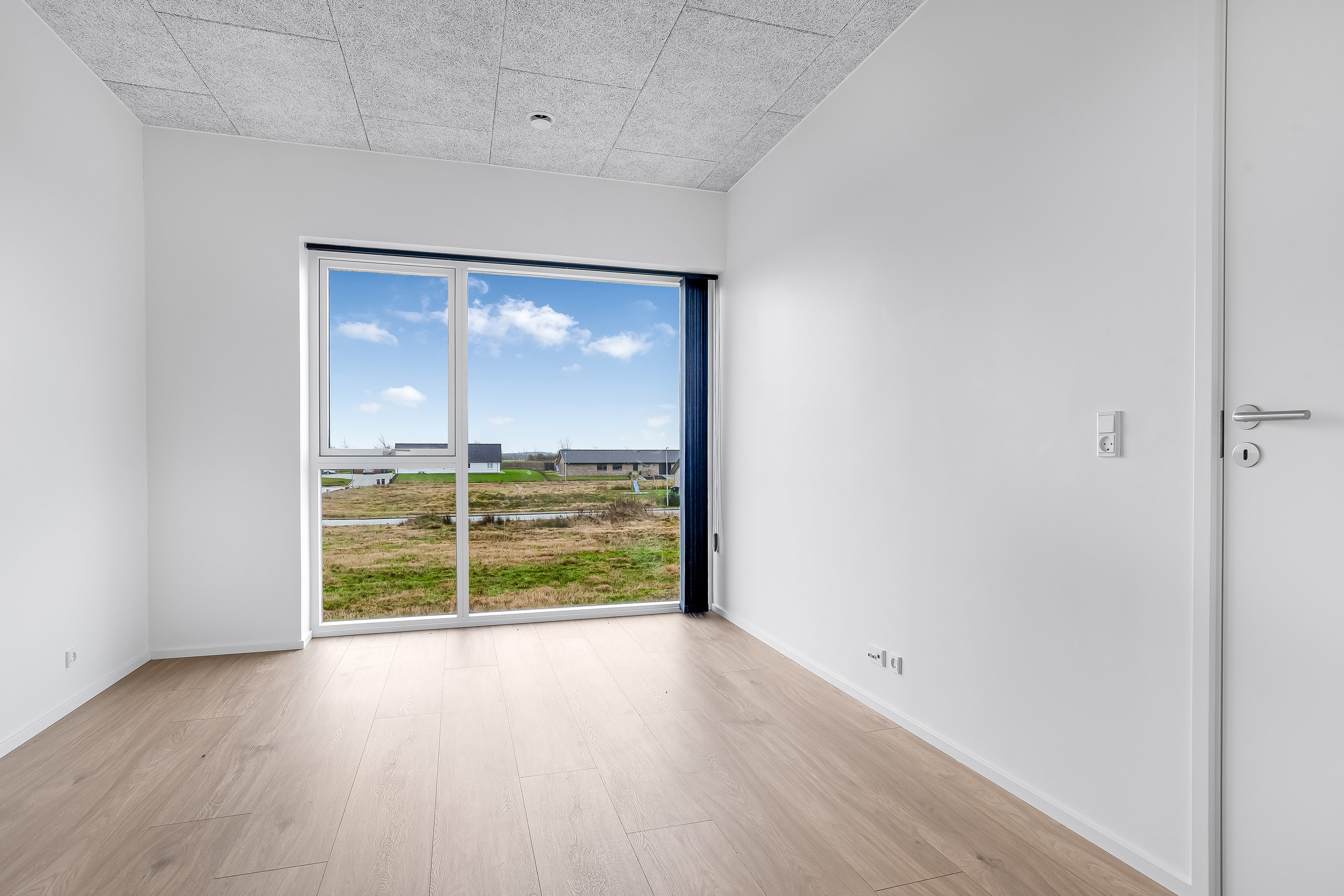 Fremhævet soveværelse billede i fuldskærmstilstand. Billede af Alstrup Søsti 34, 7500 Holstebro