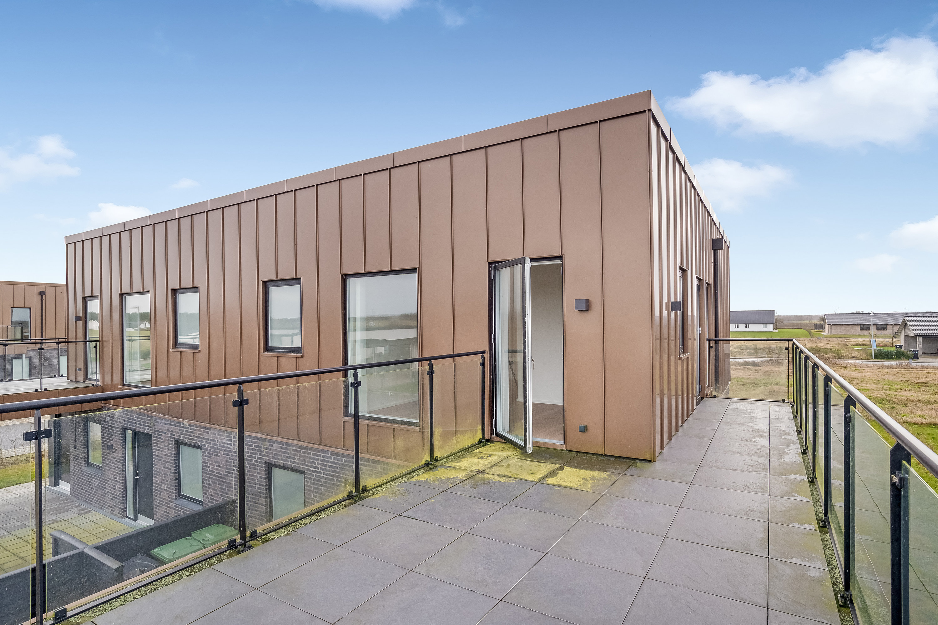 Fremhævet altan billede i fuldskærmstilstand. Billede af Alstrup Søsti 34, 7500 Holstebro