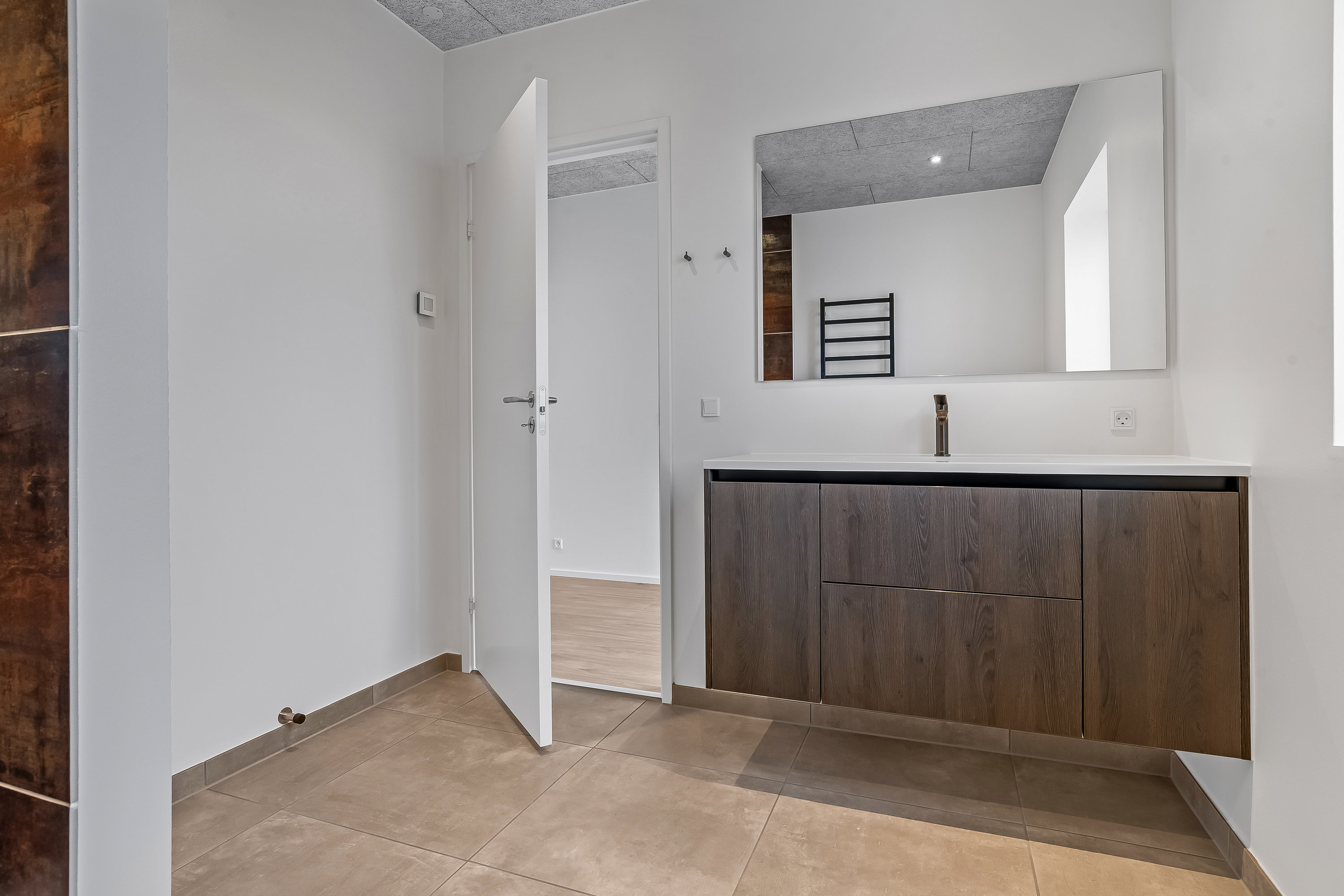 Fremhævet badeværelse billede i fuldskærmstilstand. Billede af Alstrup Søsti 34, 7500 Holstebro