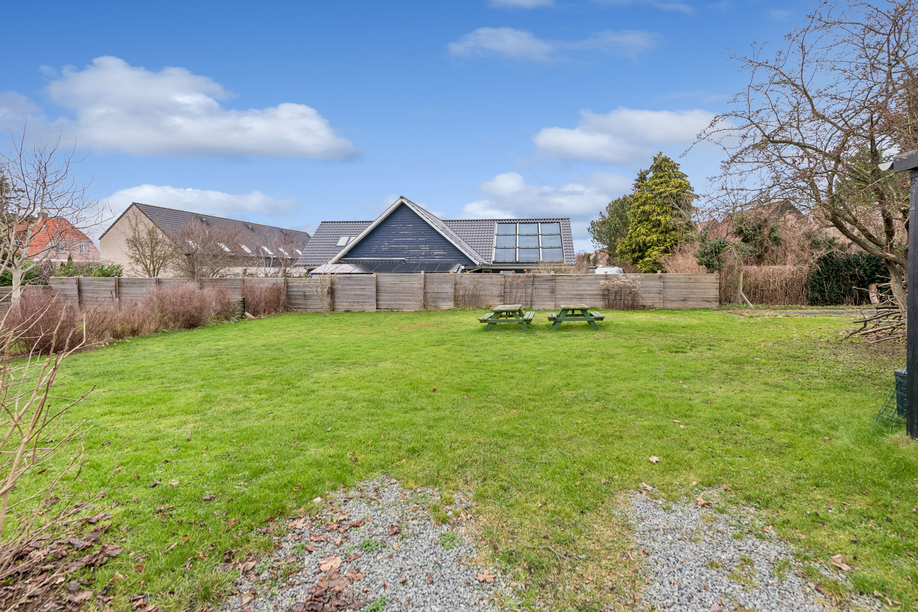 Fremhævet have billede i fuldskærmstilstand. Billede af Christoffers Alle 88A, st.. mf., 2800 Kongens Lyngby