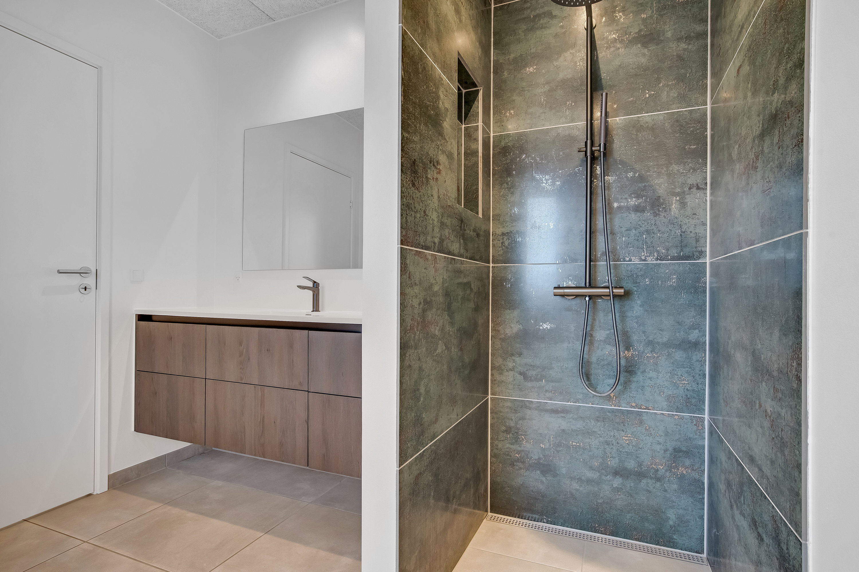 Fremhævet badeværelse billede i fuldskærmstilstand. Billede af Alstrup Søsti 36, 7500 Holstebro