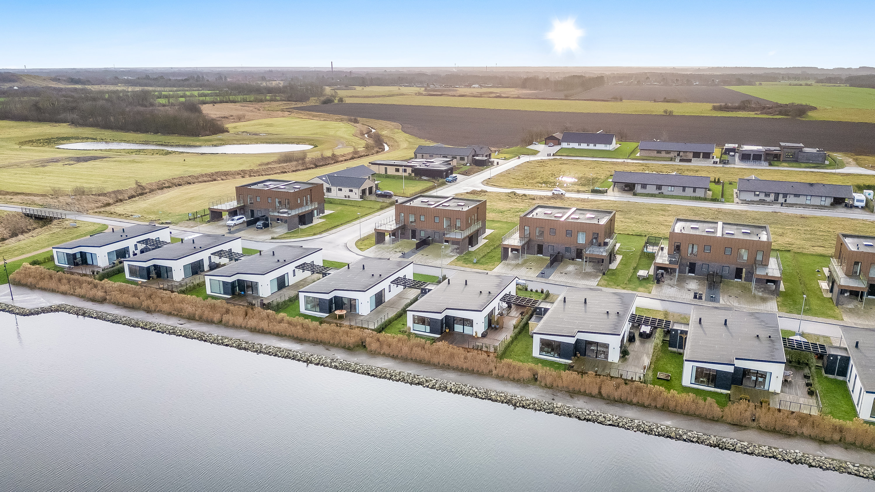 Fremhævet luftfoto billede i fuldskærmstilstand. Billede af Alstrup Søsti 36, 7500 Holstebro