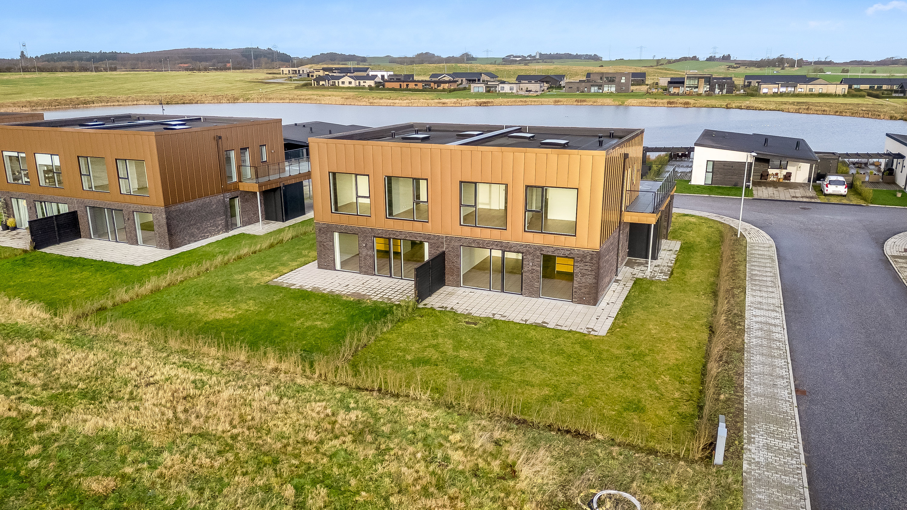 Fremhævet luftfoto billede i fuldskærmstilstand. Billede af Alstrup Søsti 36, 7500 Holstebro