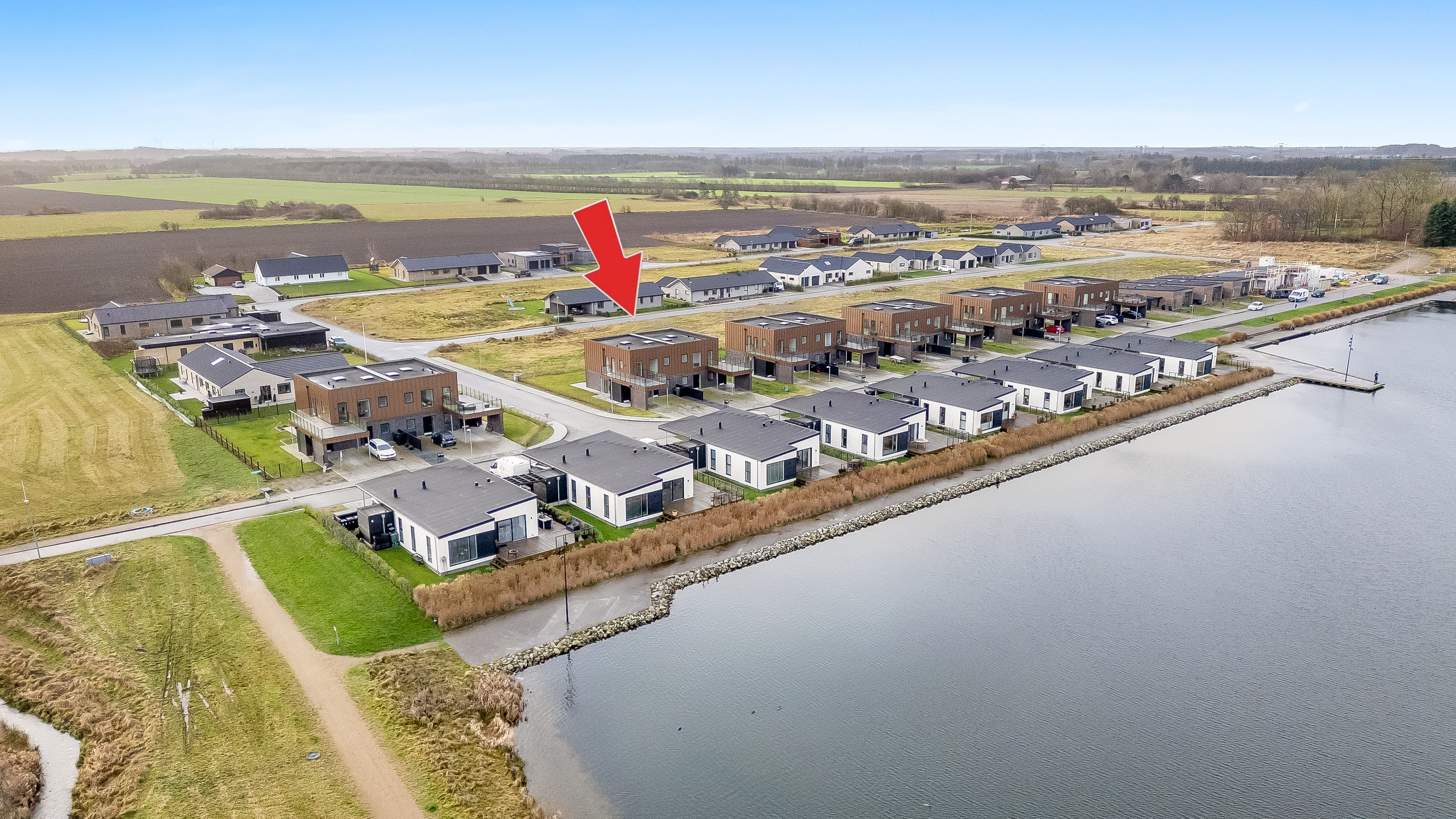 Fremhævet luftfoto billede i fuldskærmstilstand. Billede af Alstrup Søsti 36, 7500 Holstebro