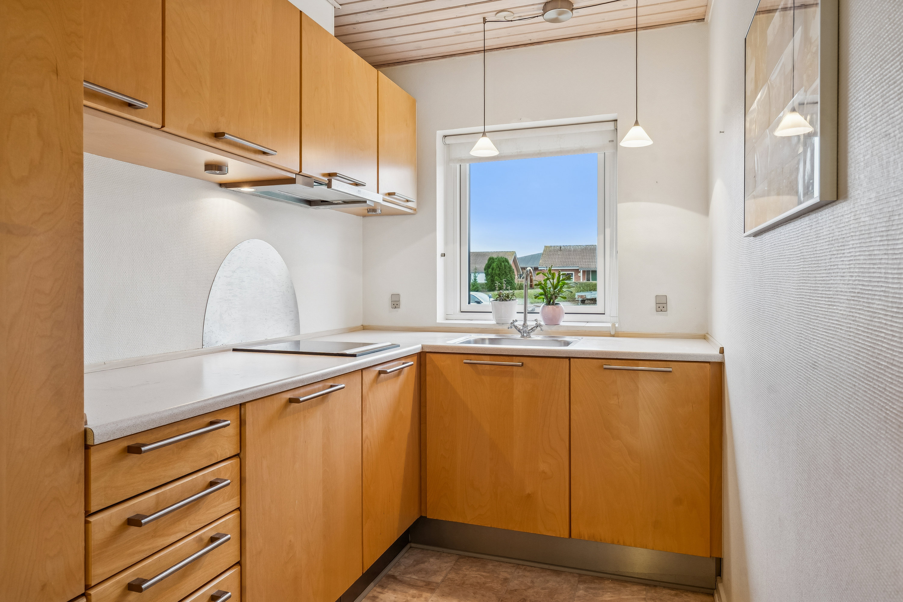 Fremhævet køkken billede i fuldskærmstilstand. Billede af Bøgelunden 15, 8722 Hedensted