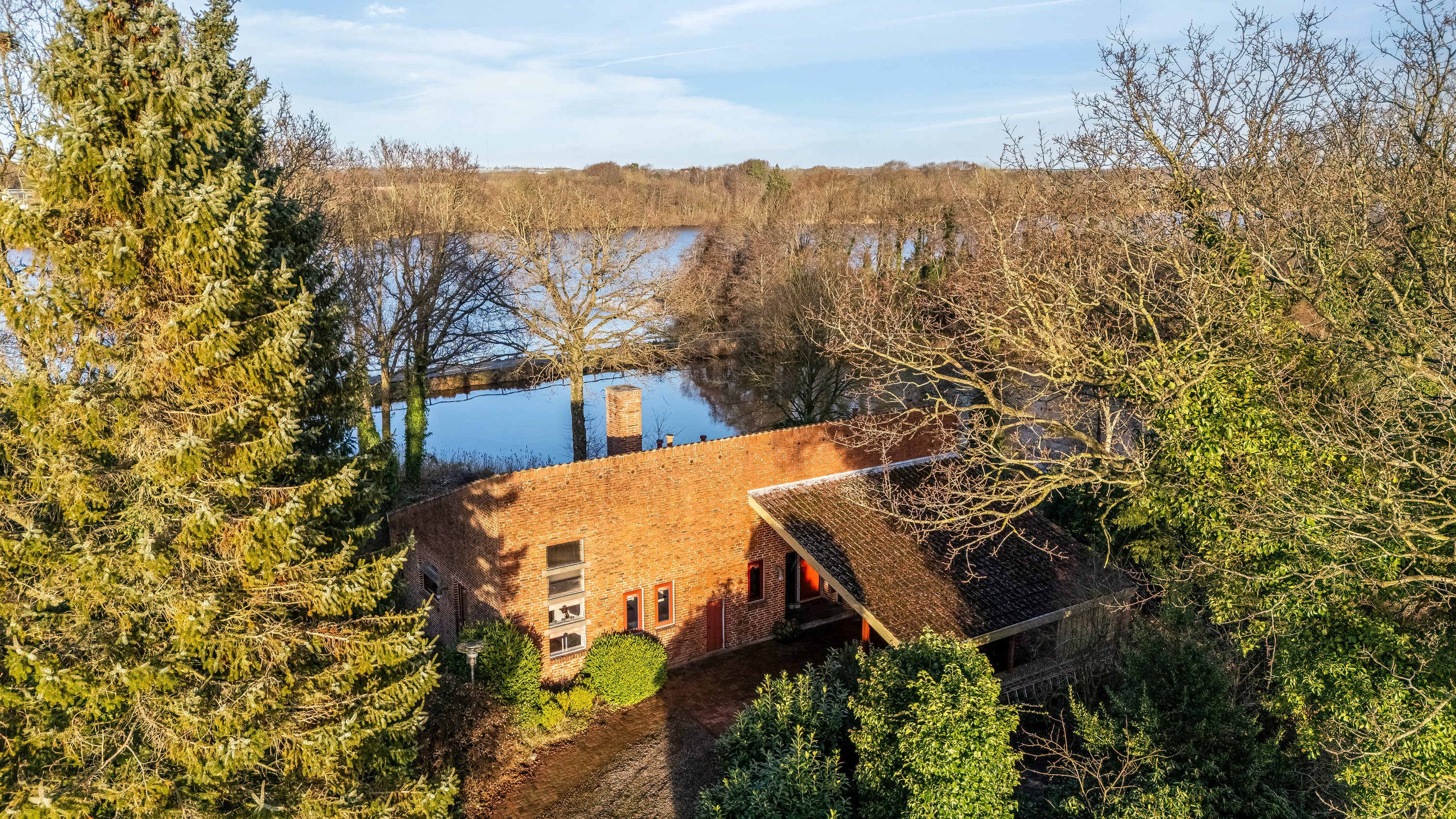 Fremhævet luftfoto billede i fuldskærmstilstand. Billede af Egevej 5, Mejdal, 7500 Holstebro