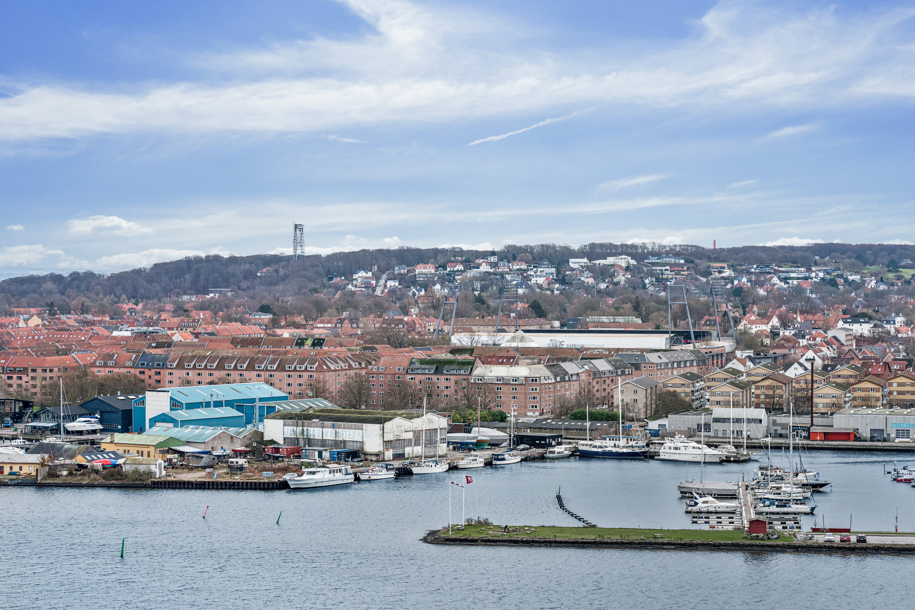 Fremhævet omgivelser billede i fuldskærmstilstand. Billede af Lindholm Brygge 30, 15. 2., 9400 Nørresundby