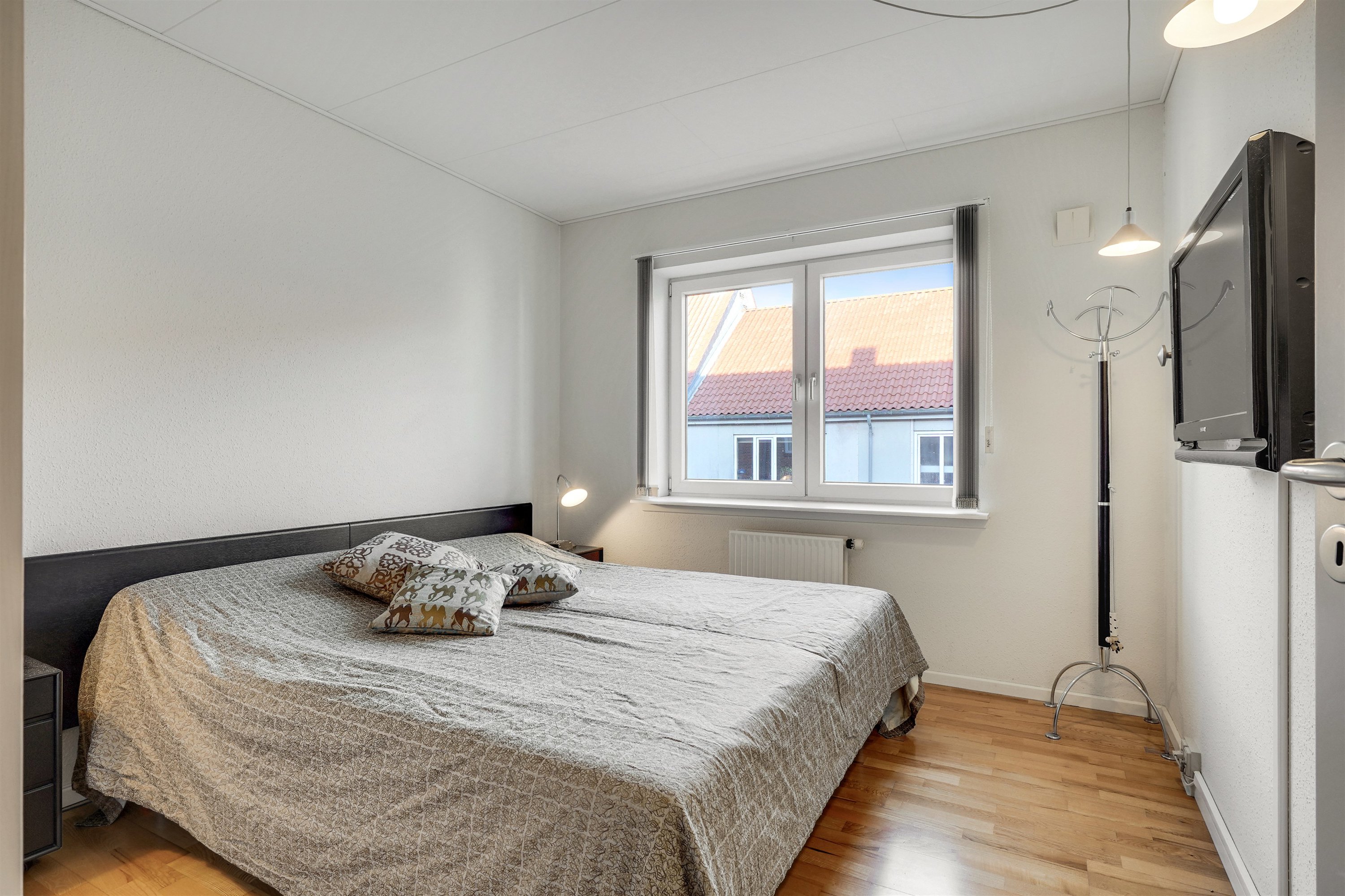Fremhævet soveværelse billede i fuldskærmstilstand. Billede af Østergade 20, 3. 20., 6700 Esbjerg