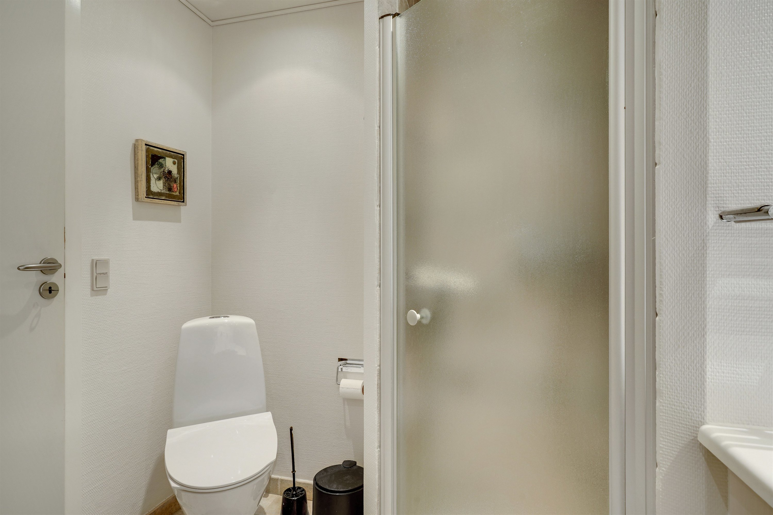 Fremhævet badeværelse billede i fuldskærmstilstand. Billede af Østergade 20, 3. 20., 6700 Esbjerg