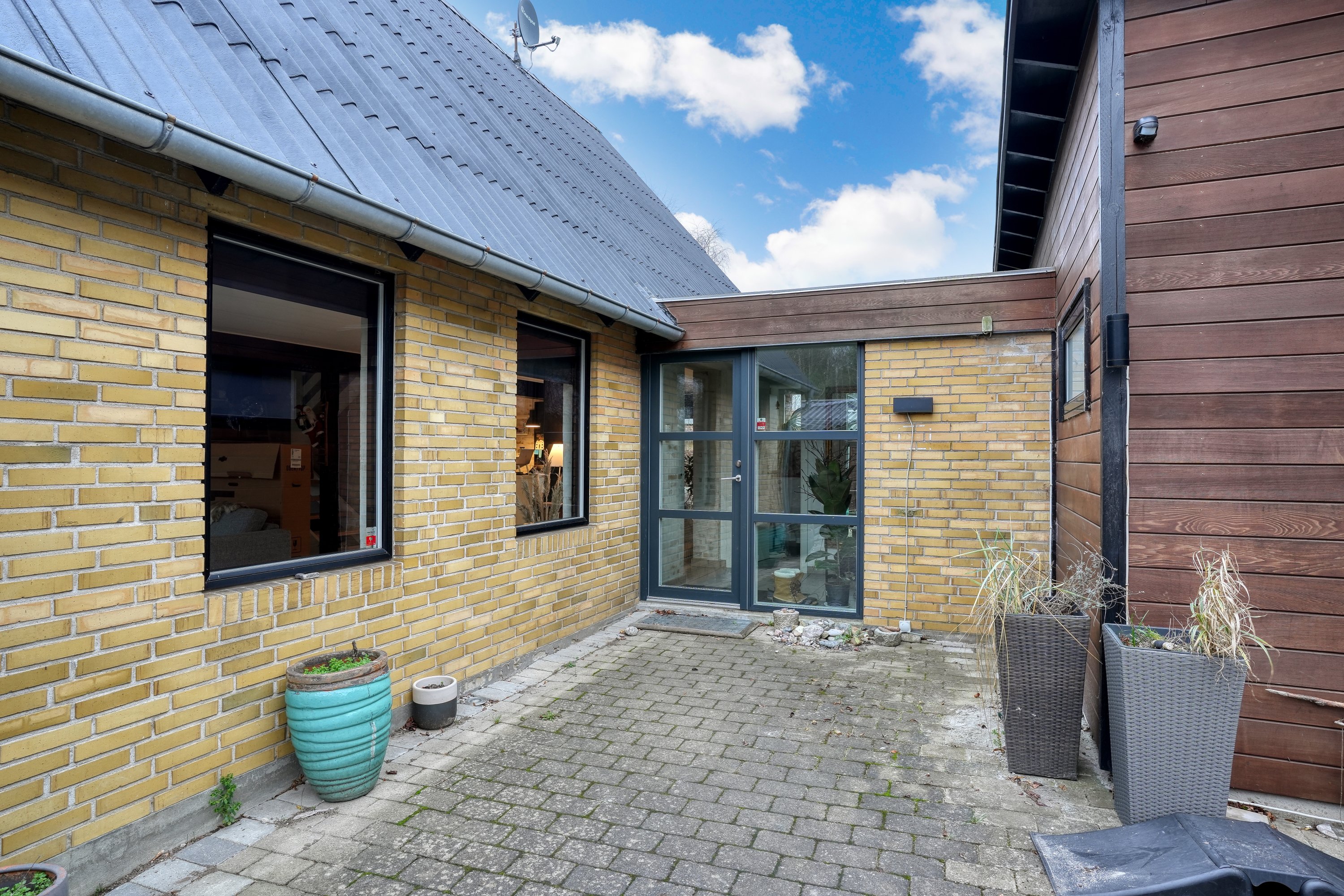 Miniaturebillede 1: ejendommen. Billede af Tulstrupvej 2B, 3400 Hillerød