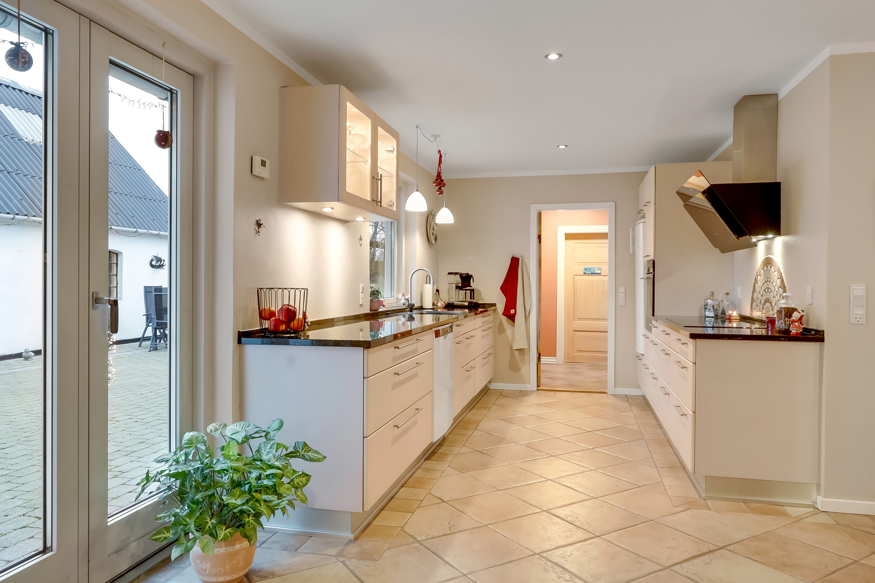 Fremhævet køkken billede i fuldskærmstilstand. Billede af Kirkeby Sand 3, 5771 Stenstrup