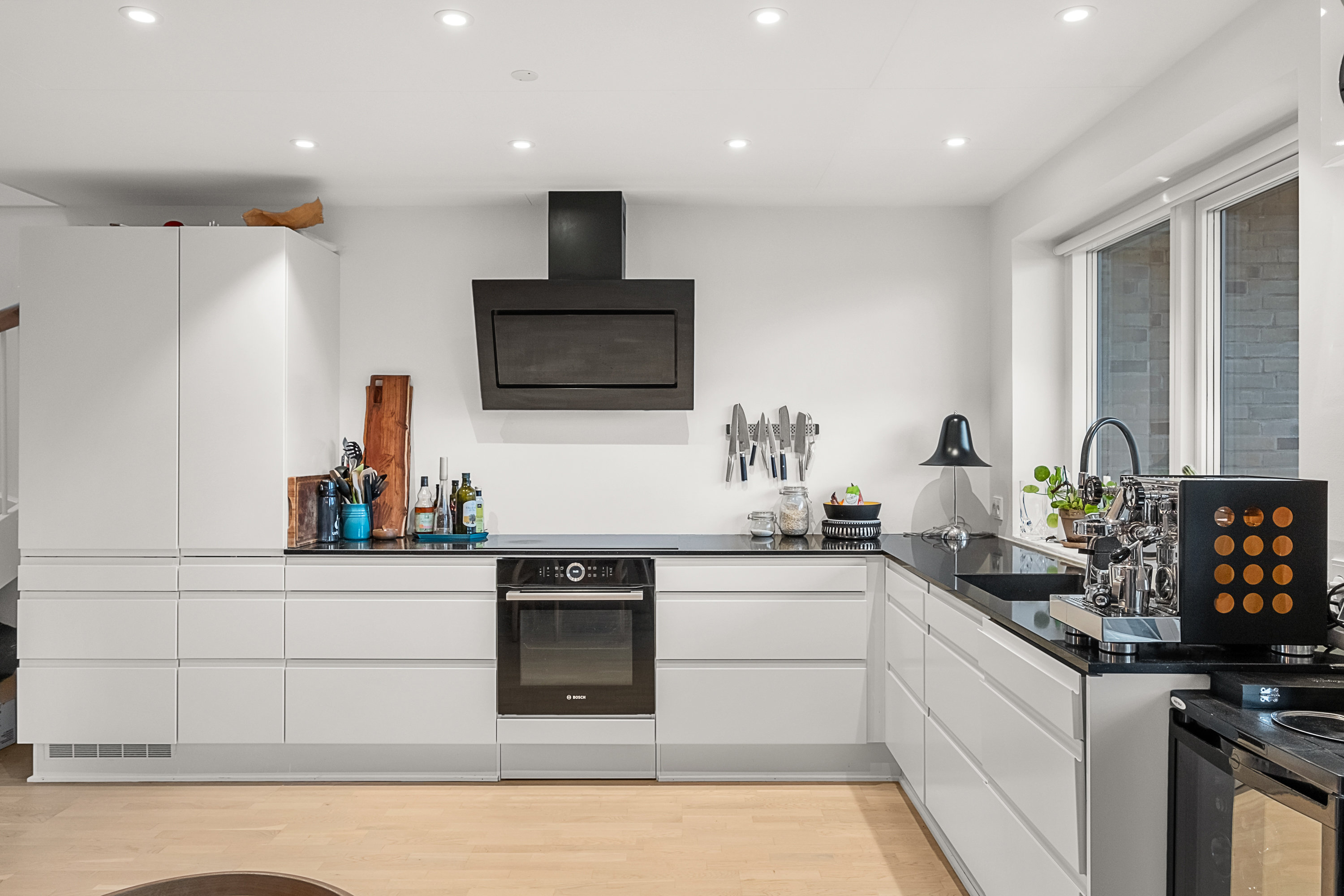 Fremhævet køkken billede i fuldskærmstilstand. Billede af Grønnehaven 9, 8520 Lystrup