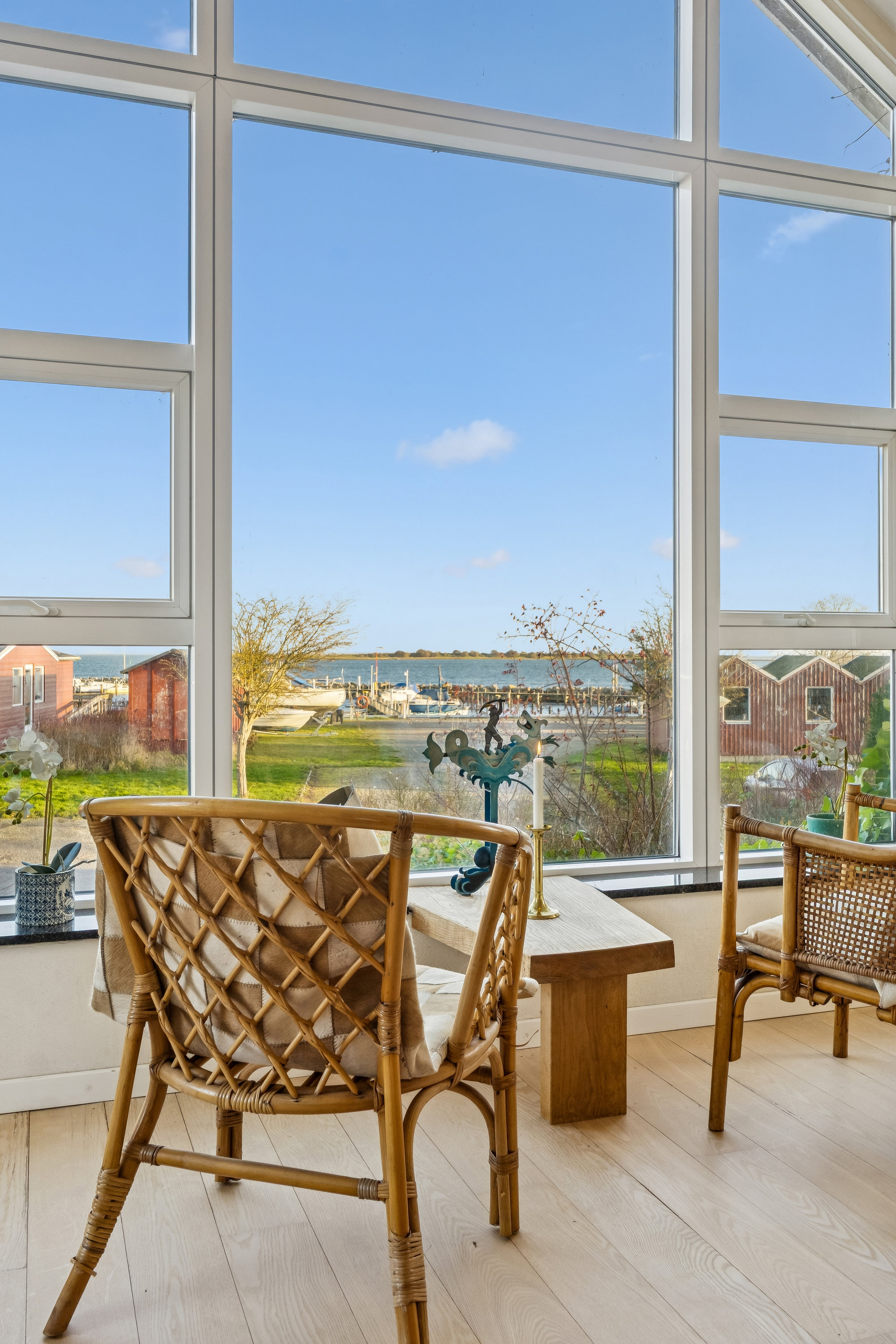 Fremhævet stue billede i fuldskærmstilstand. Billede af Strandvejen 3, 5970 Ærøskøbing