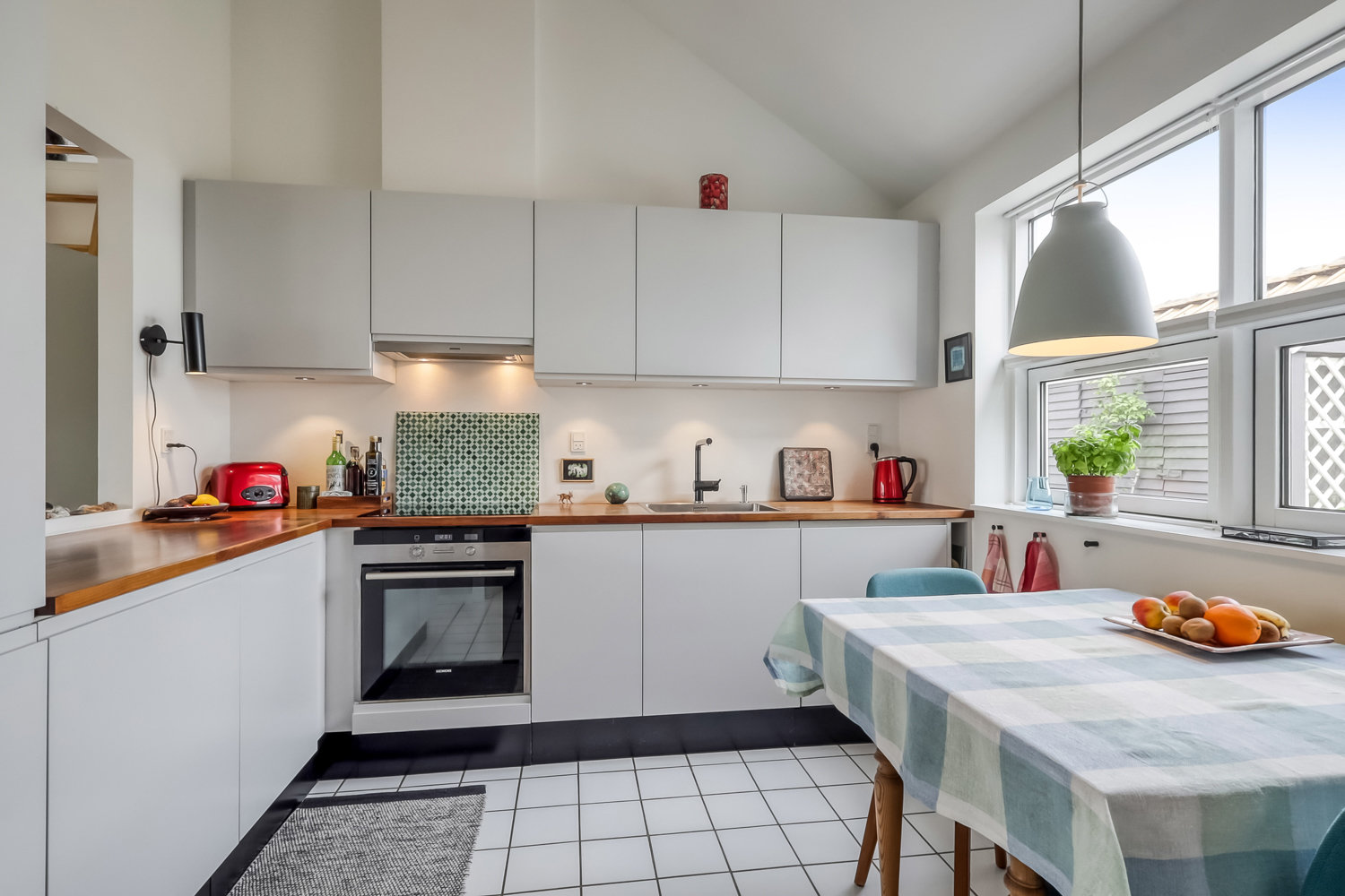 Fremhævet  billede i fuldskærmstilstand. Billede af Vesterrøn 25, 5700 Svendborg