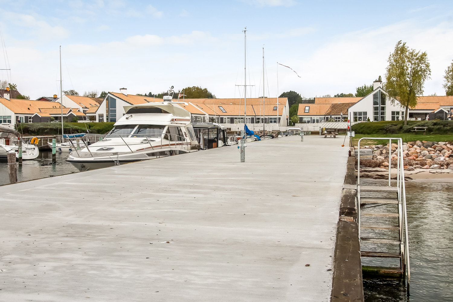 Fremhævet  billede i fuldskærmstilstand. Billede af Vesterrøn 25, 5700 Svendborg