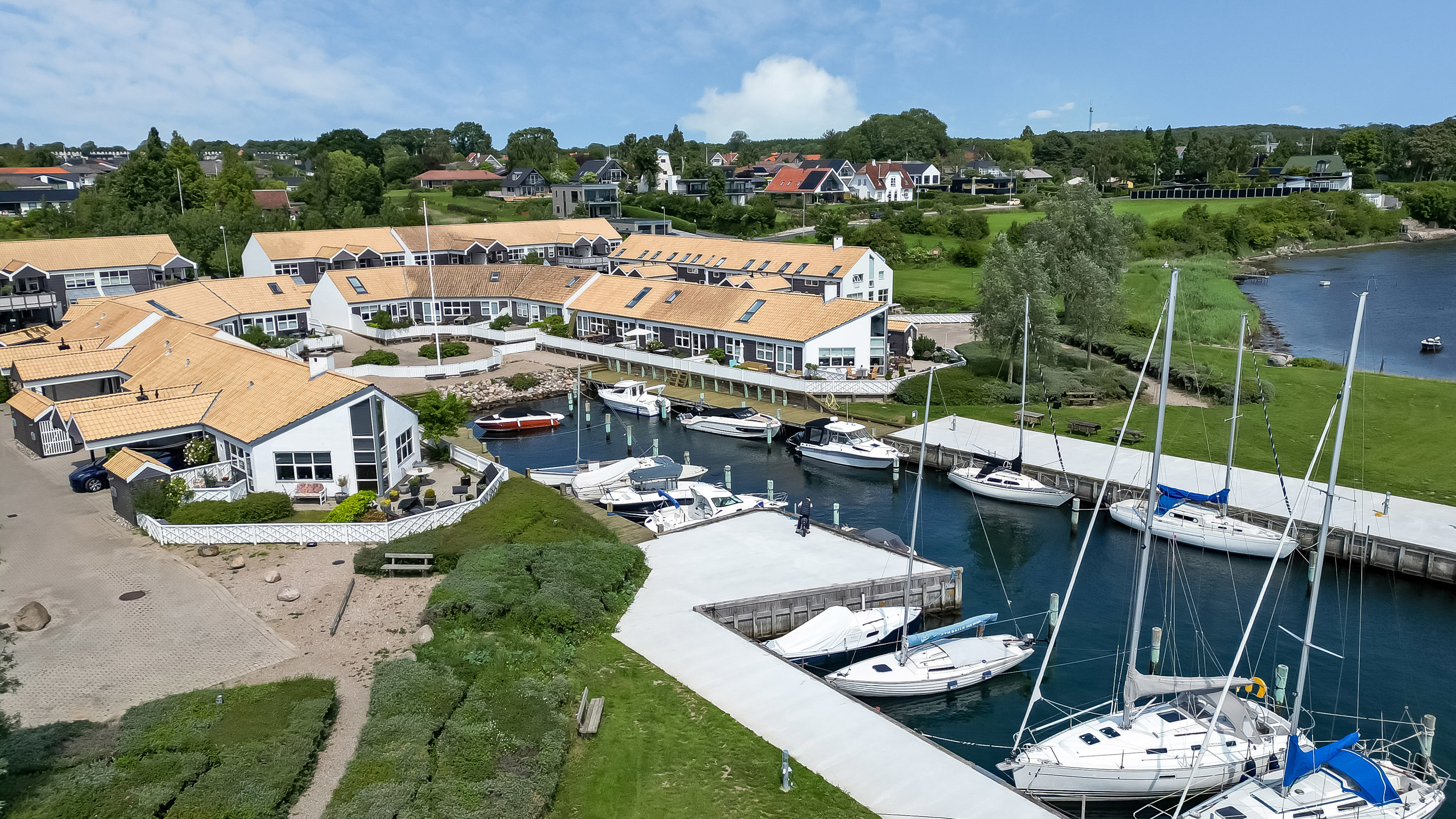 Miniaturebillede 1: . Billede af Vesterrøn 25, 5700 Svendborg