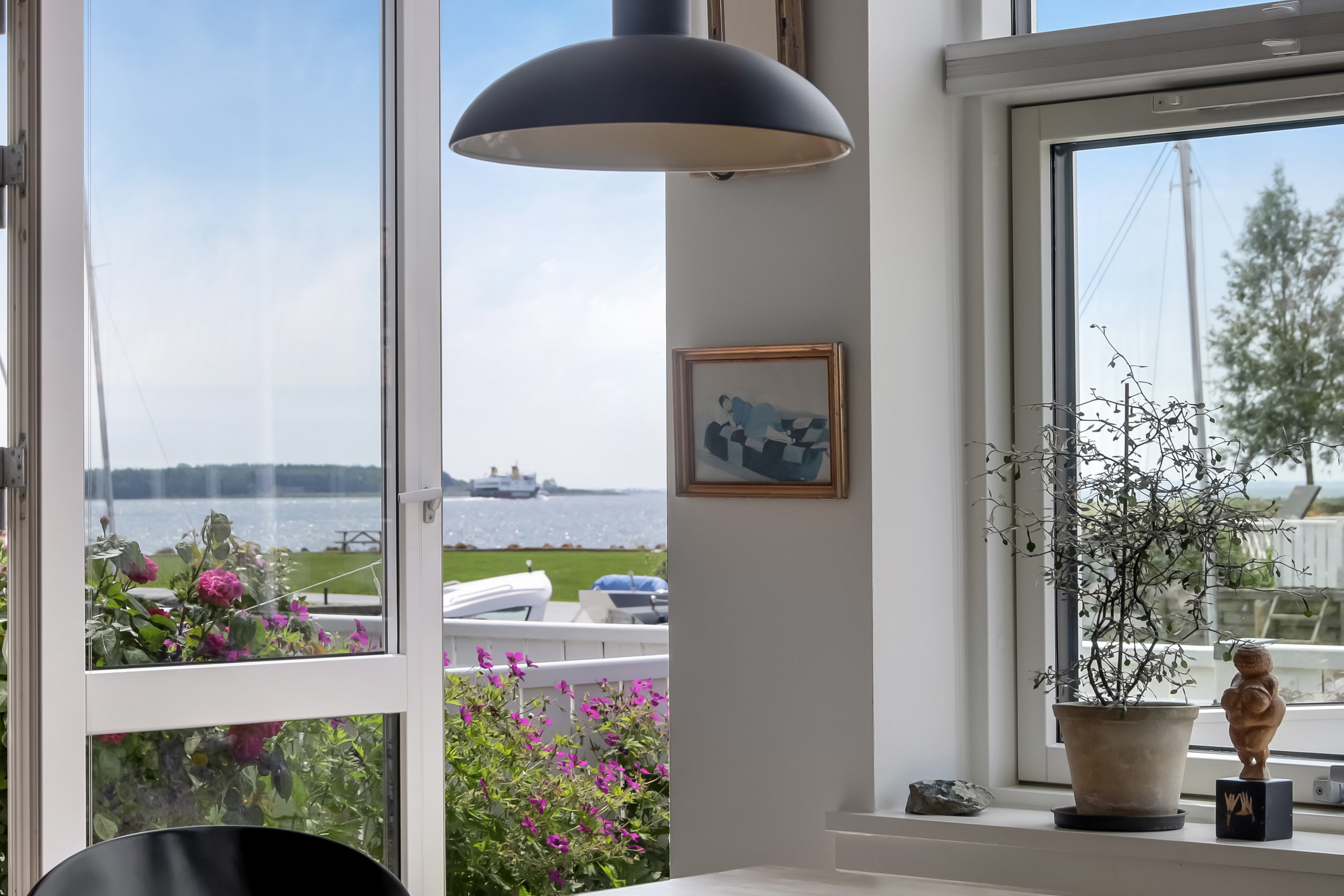 Fremhævet  billede i fuldskærmstilstand. Billede af Vesterrøn 25, 5700 Svendborg