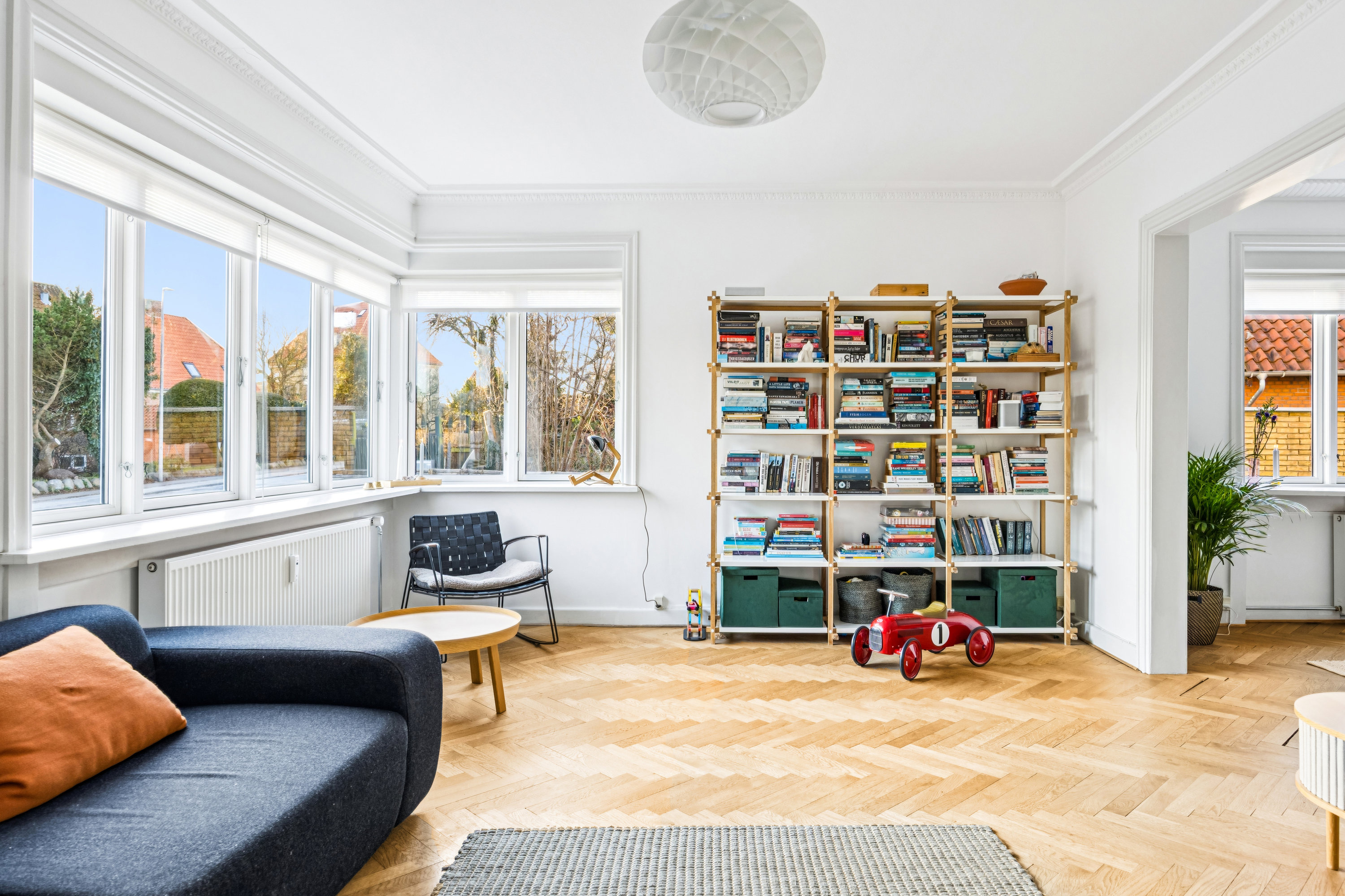 Miniaturebillede 1: stue. Billede af Dyssegårdsvej 48, st.., 2870 Dyssegård