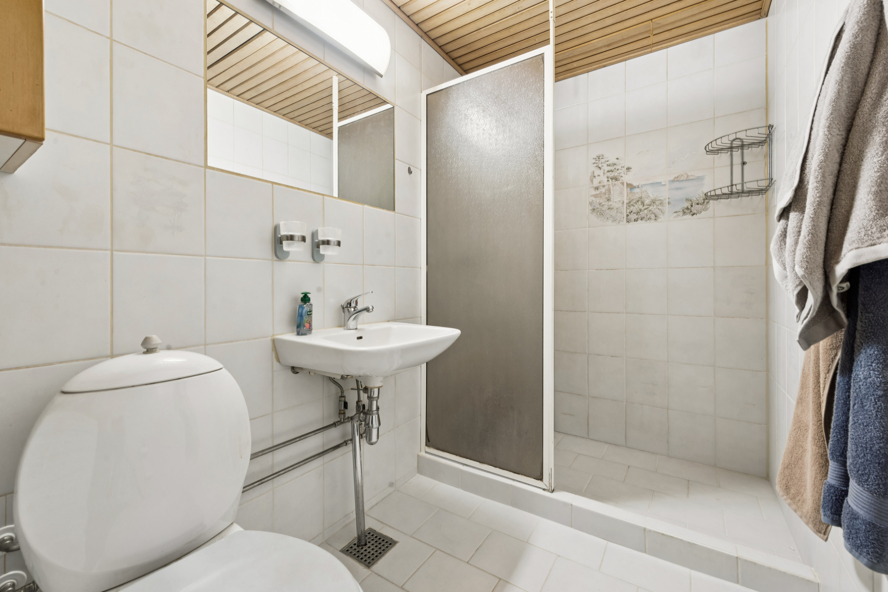 Fremhævet badeværelse billede i fuldskærmstilstand. Billede af Saven A 3, 1. 1., Høje Taastrup, 2630 Taastrup