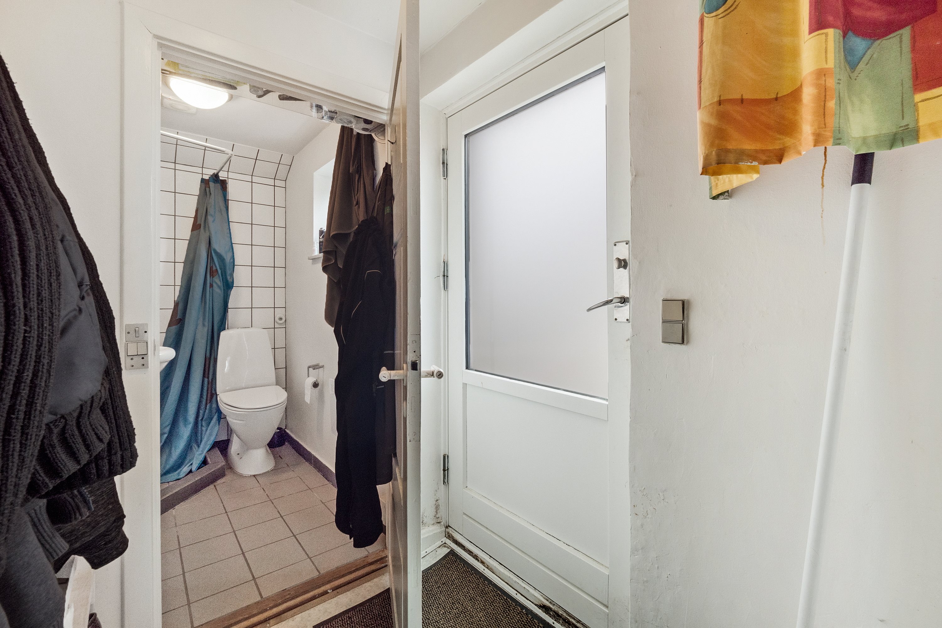 Fremhævet gang billede i fuldskærmstilstand. Billede af Borgergade 10A, og. B., 8832 Skals