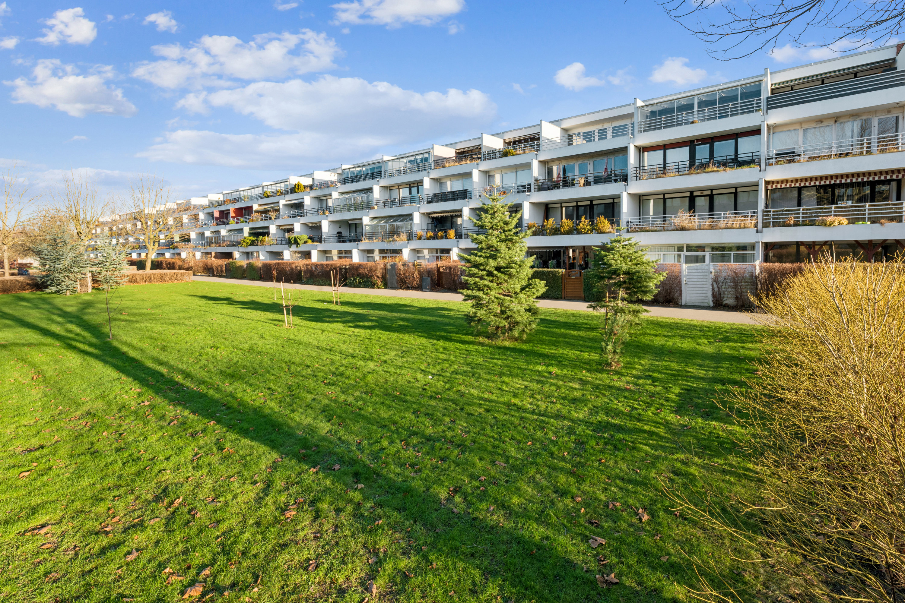 Fremhævet andet billede i fuldskærmstilstand. Billede af Saven A 3, 1. 1., Høje Taastrup, 2630 Taastrup