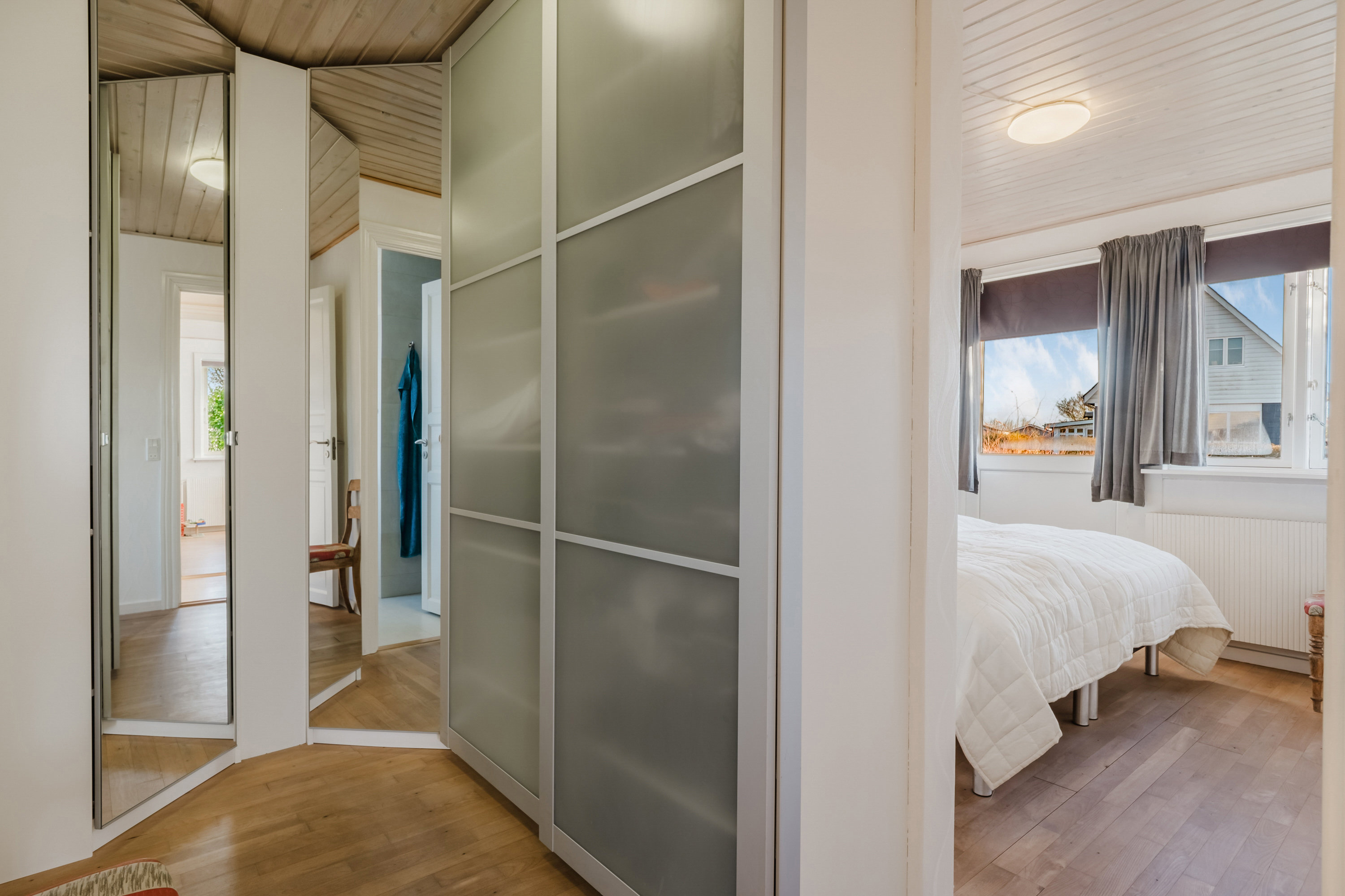 Fremhævet soveværelse billede i fuldskærmstilstand. Billede af Rugmarksvej 1, 5800 Nyborg