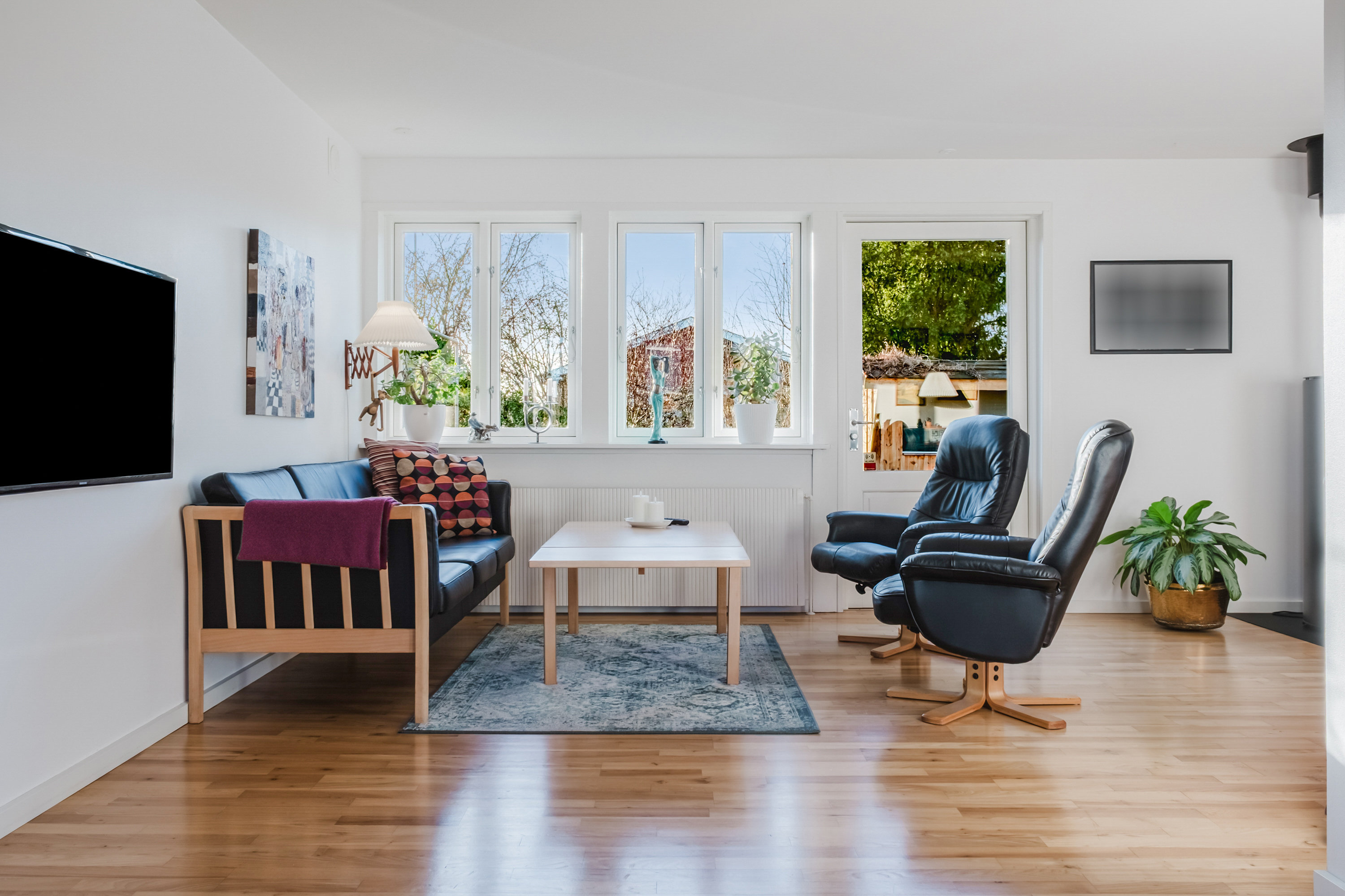 Fremhævet stue billede i fuldskærmstilstand. Billede af Rugmarksvej 1, 5800 Nyborg