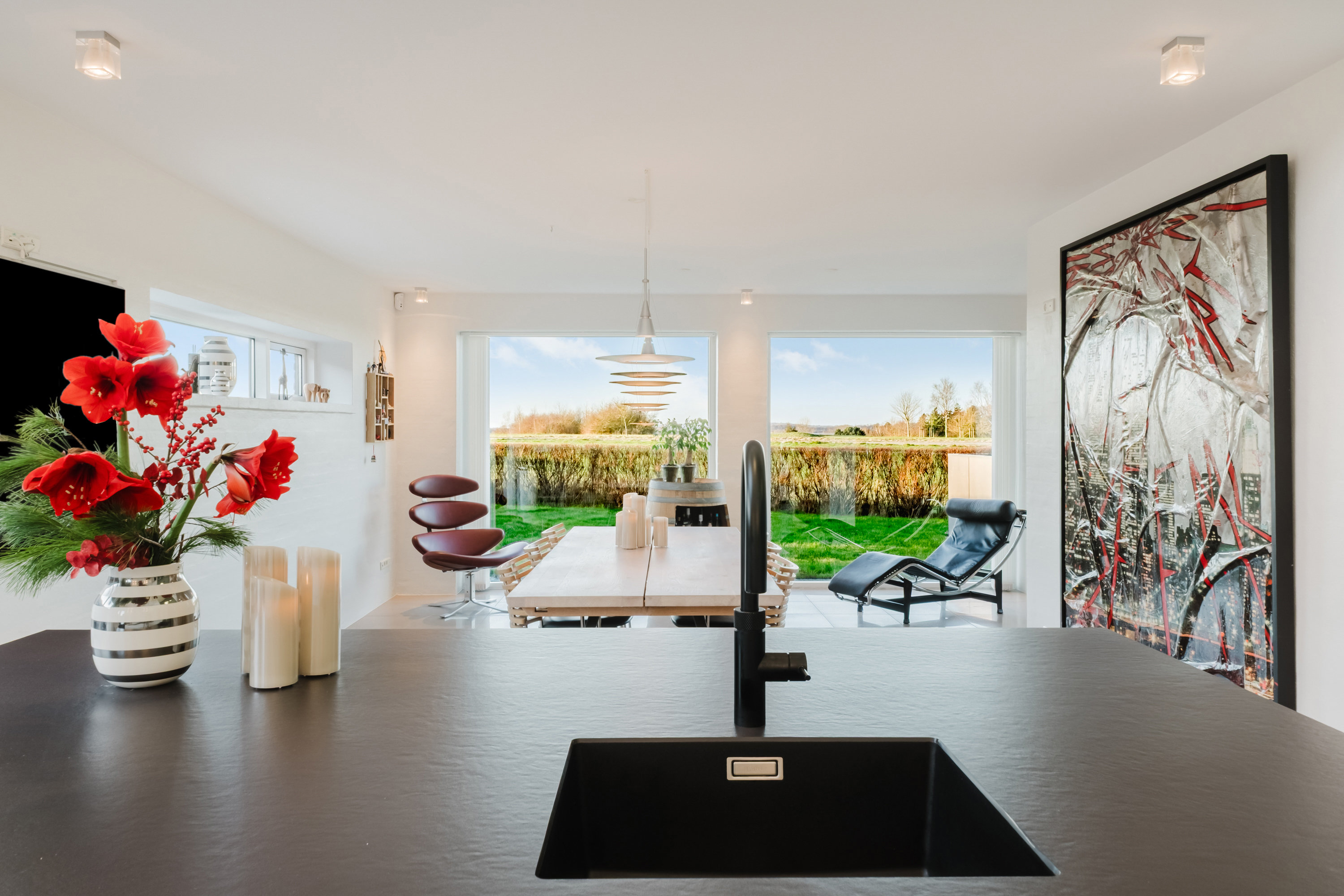 Fremhævet køkken alrum billede i fuldskærmstilstand. Billede af Rømøvænget 11, 5500 Middelfart