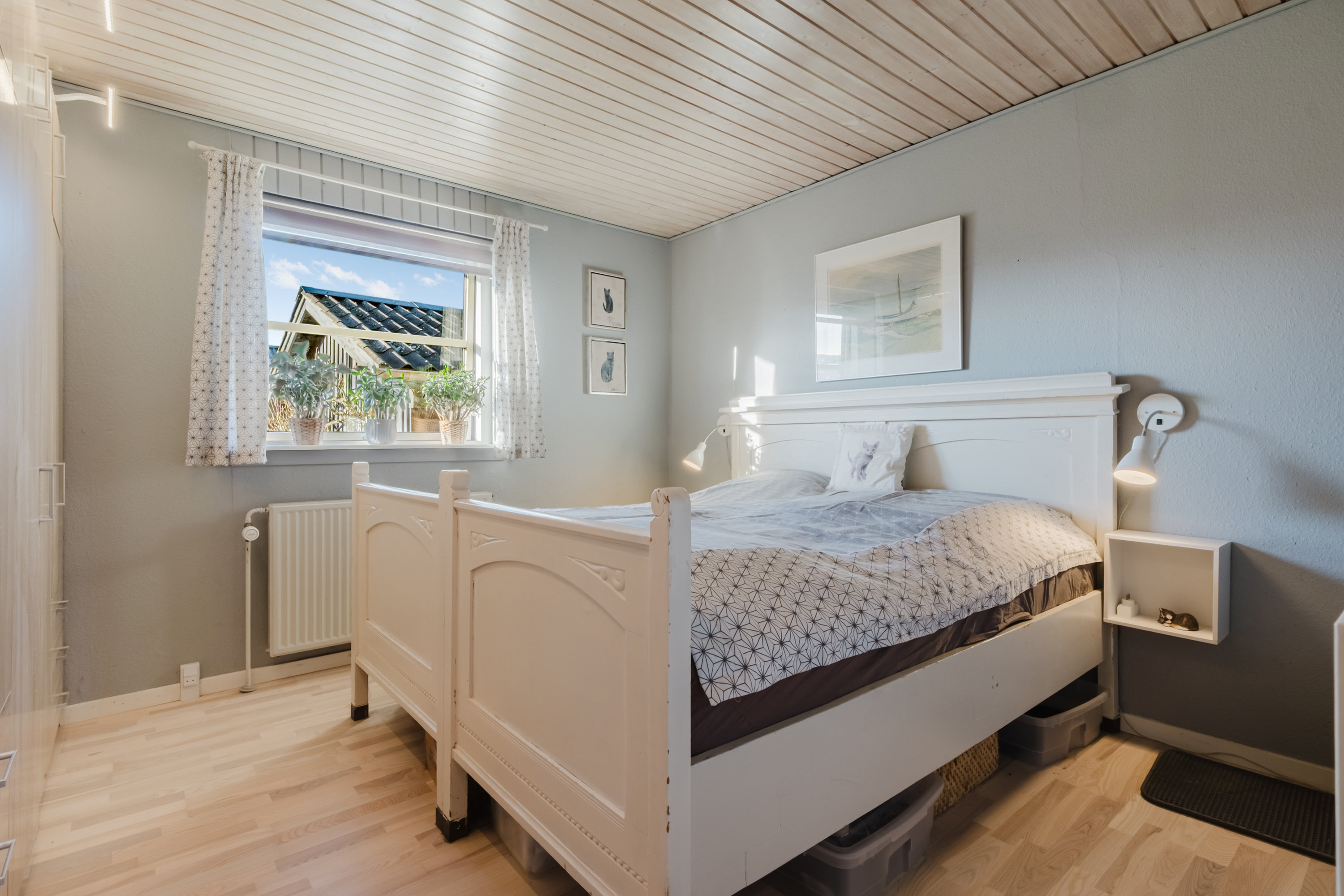 Fremhævet soveværelse billede i fuldskærmstilstand. Billede af Niels Hansens Vej 7, Strib, 5500 Middelfart