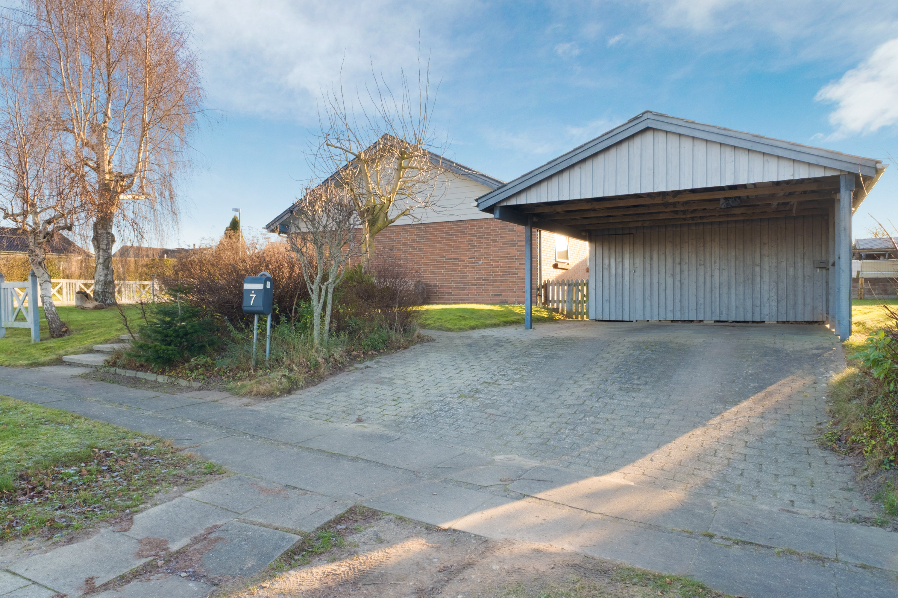 Fremhævet carport billede i fuldskærmstilstand. Billede af Niels Hansens Vej 7, Strib, 5500 Middelfart