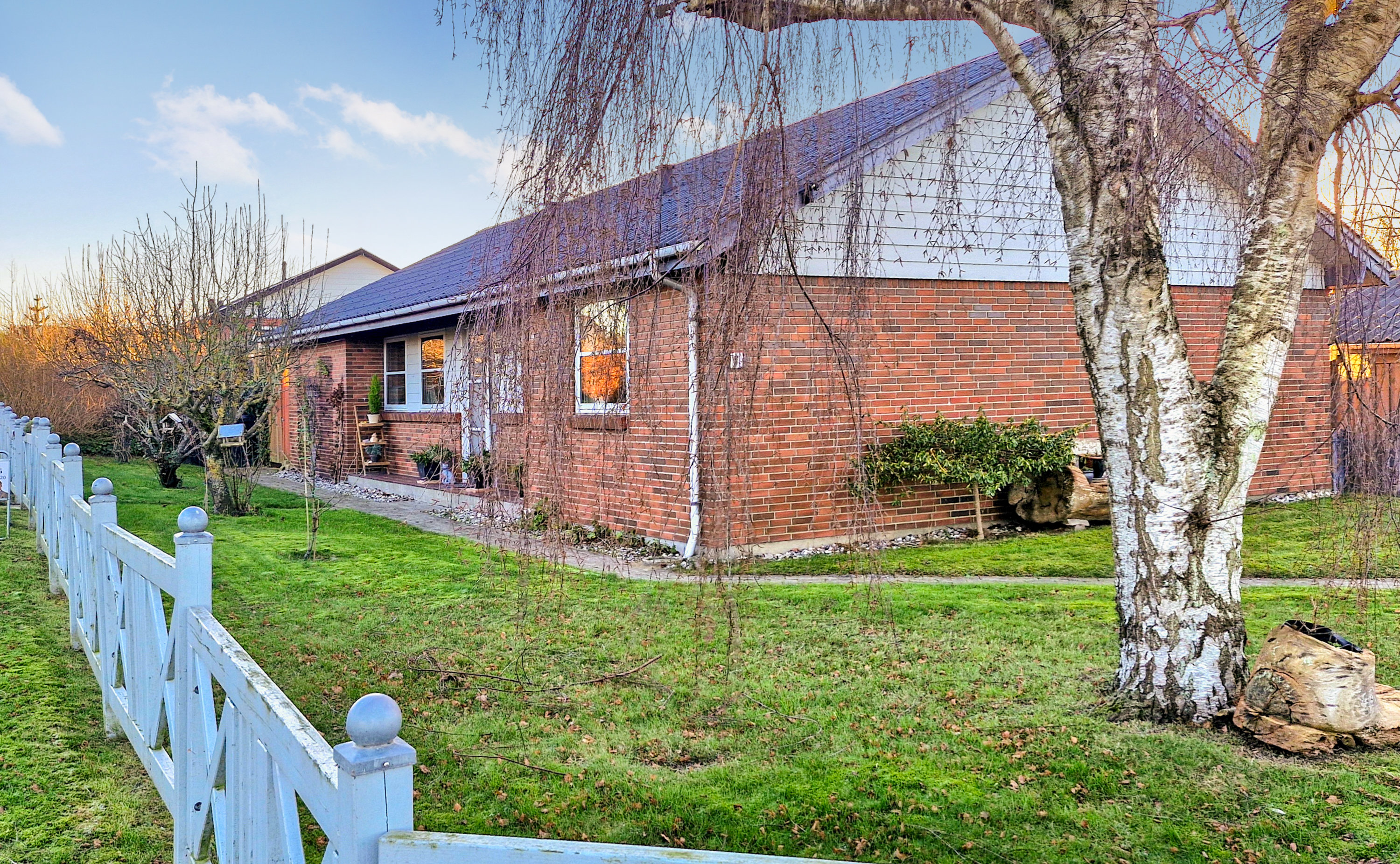 Miniaturebillede 1: facade. Billede af Niels Hansens Vej 7, Strib, 5500 Middelfart