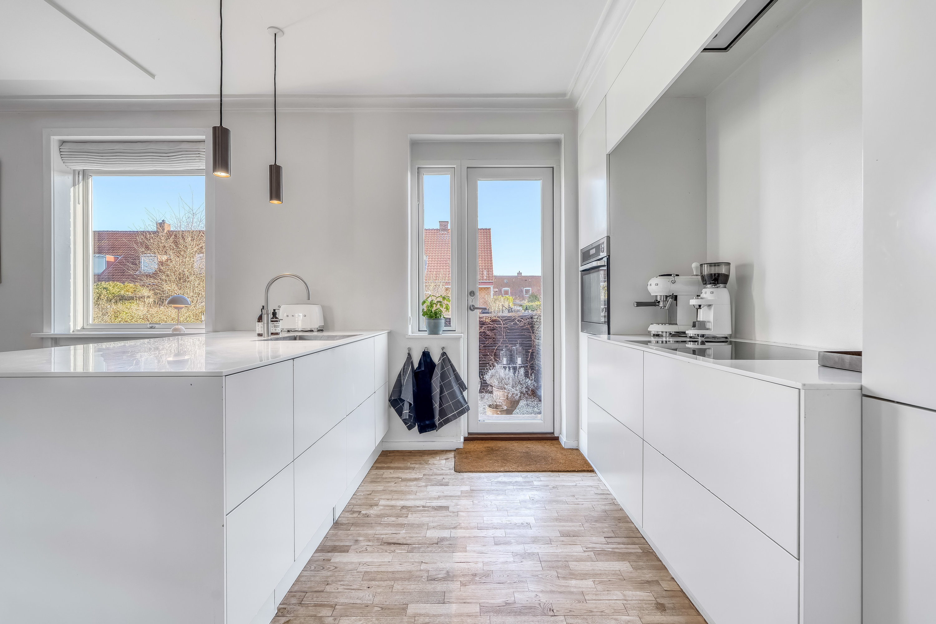 Fremhævet køkken billede i fuldskærmstilstand. Billede af Grønnevej 123, 2830 Virum