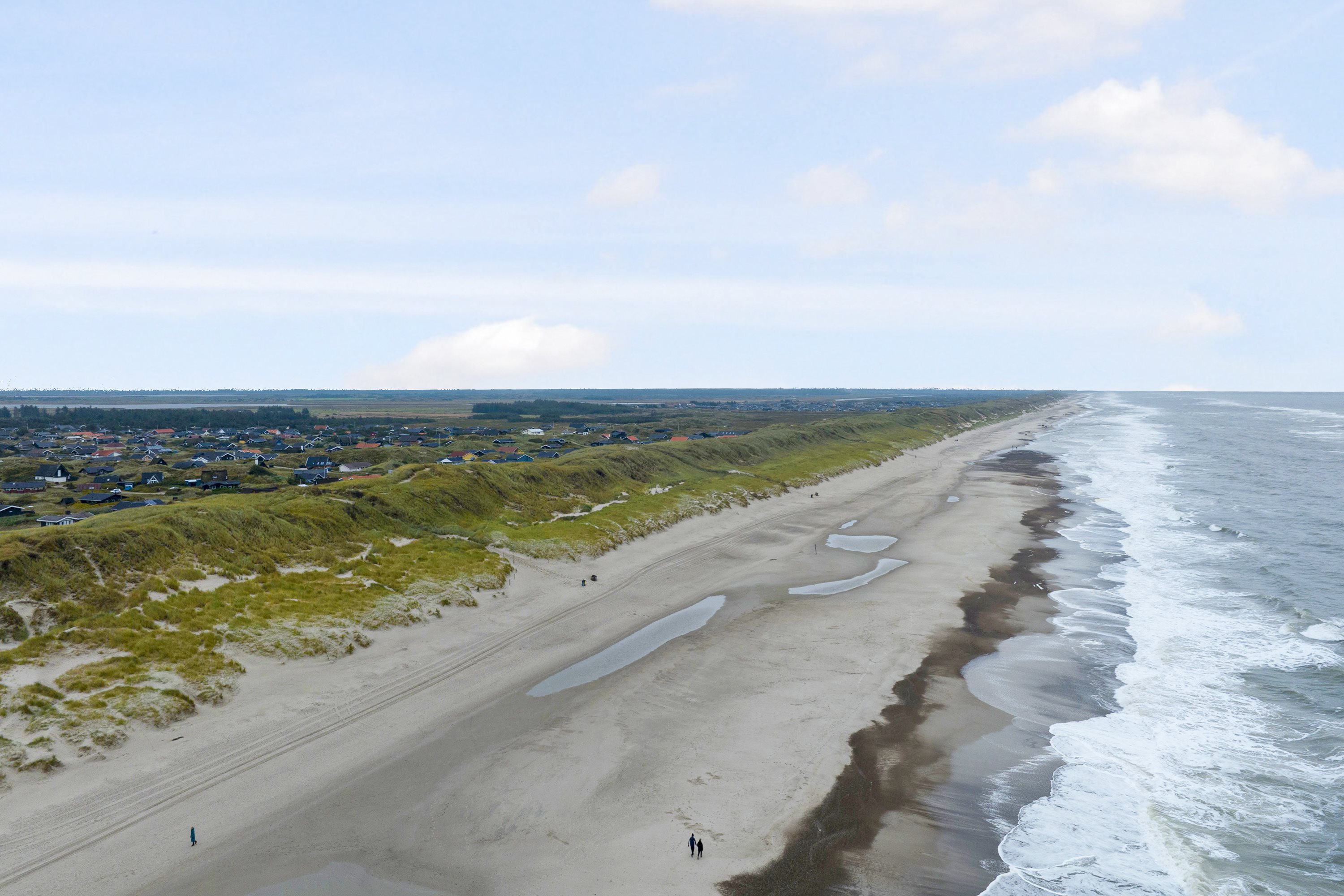 Fremhævet luftfoto billede i fuldskærmstilstand. Billede af Bjerregårdsvej 225, Bjerregaard, 6960 Hvide Sande