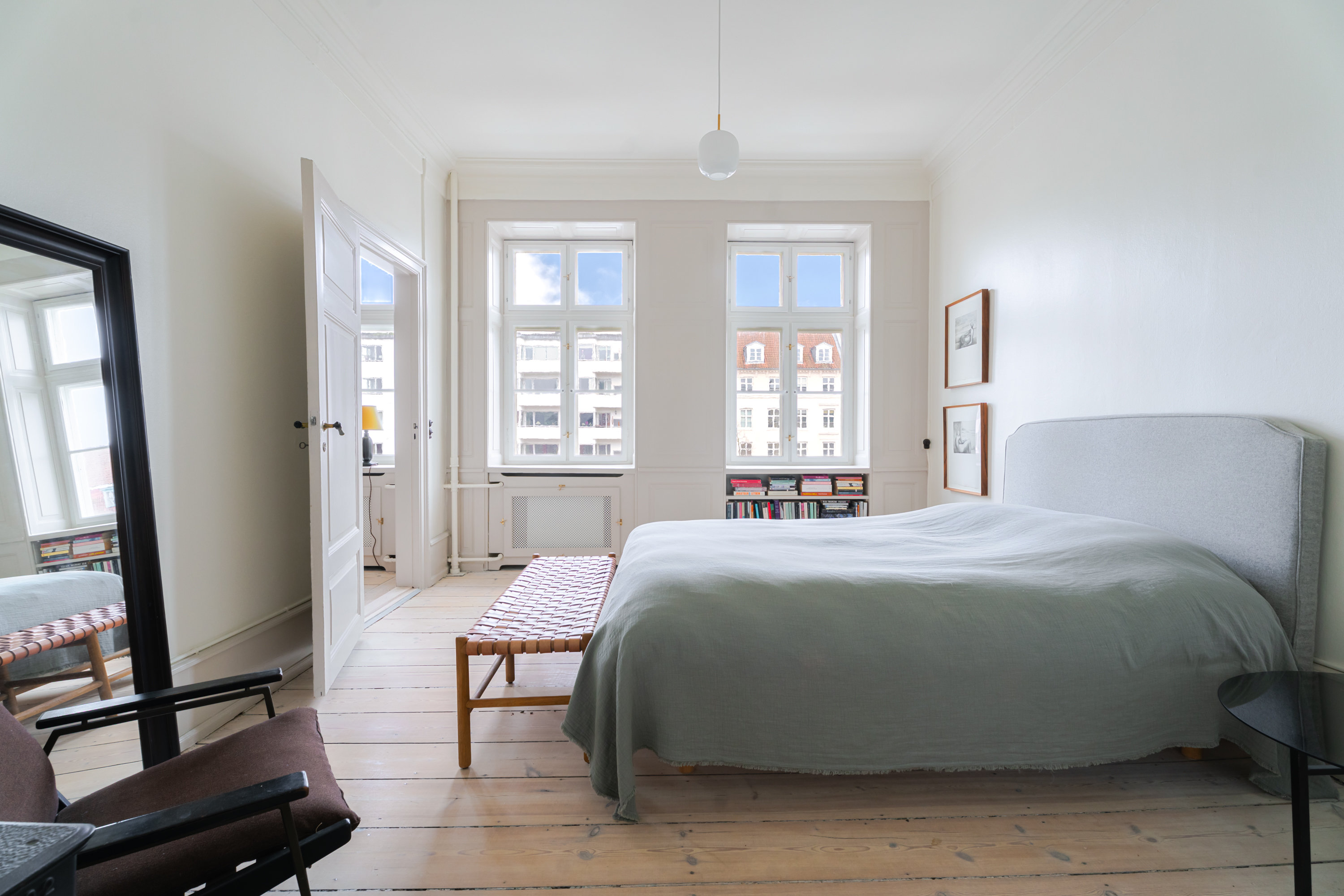 Fremhævet  billede i fuldskærmstilstand. Billede af Overgaden Neden Vandet 15, 2., 1414 København K