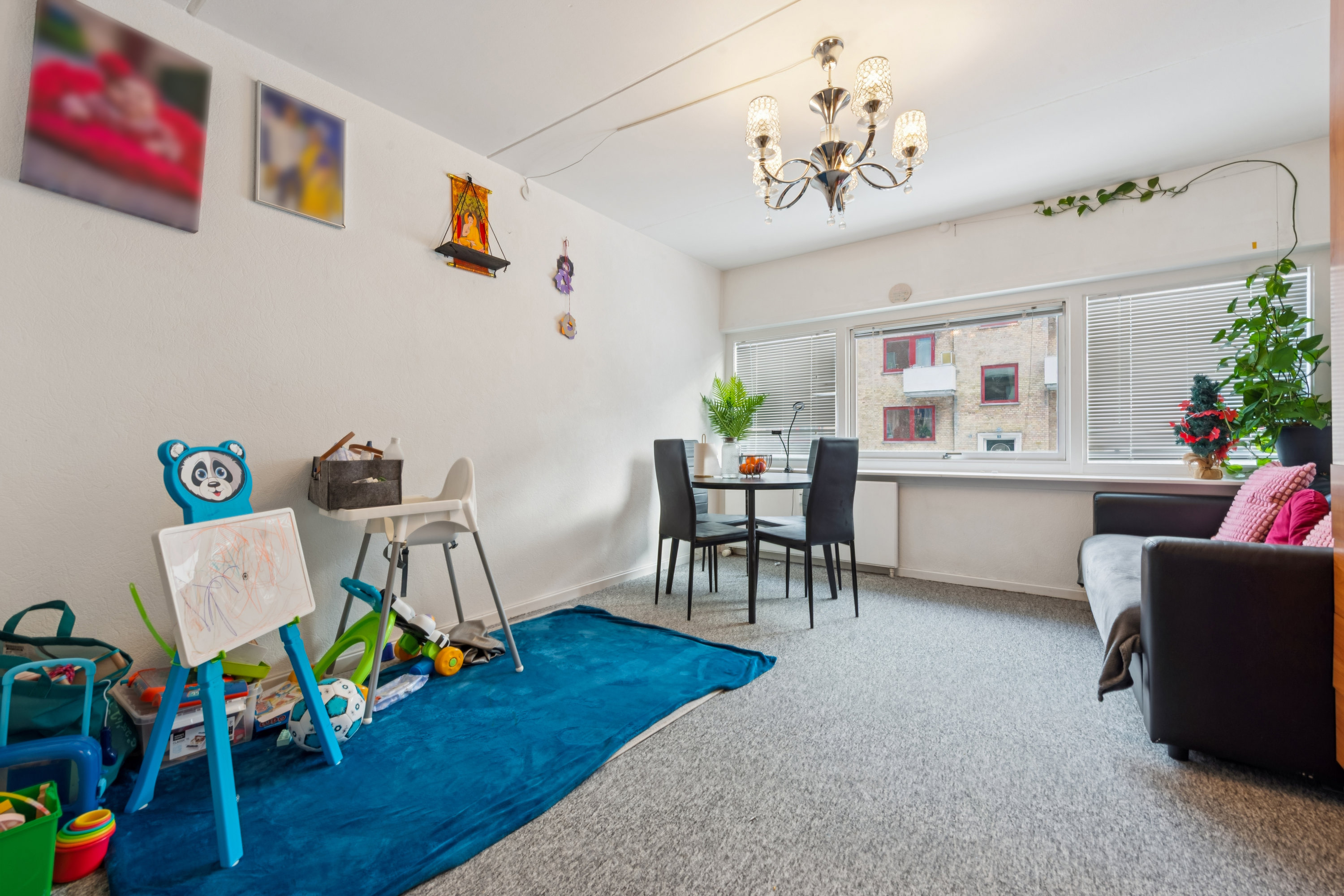 Miniaturebillede 1: værelse. Billede af Havdrupvej 12, st.. th., 2700 Brønshøj