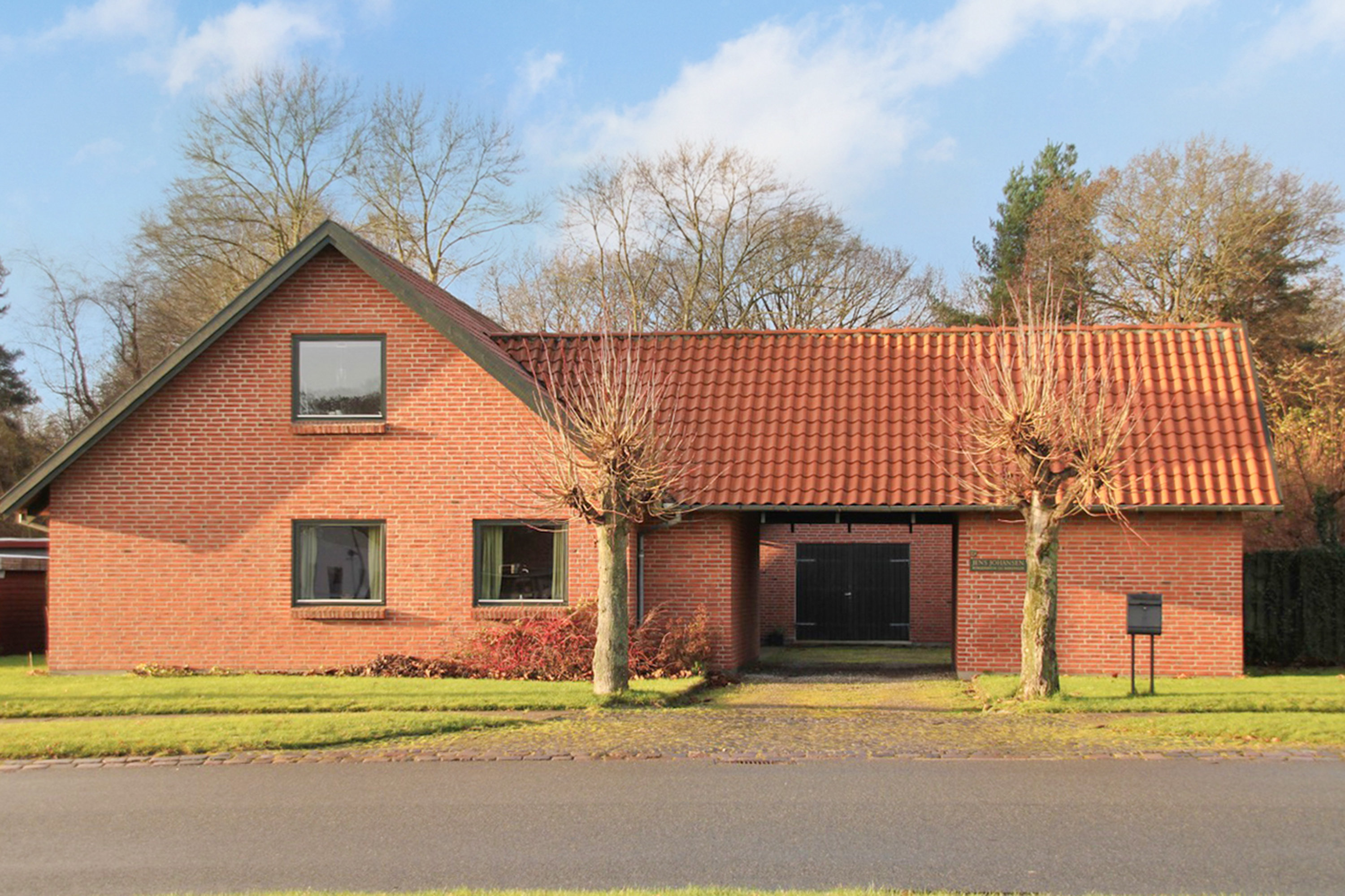 Fremhævet facade billede i fuldskærmstilstand. Billede af Peder Skrams Vej 29, 5220 Odense SØ