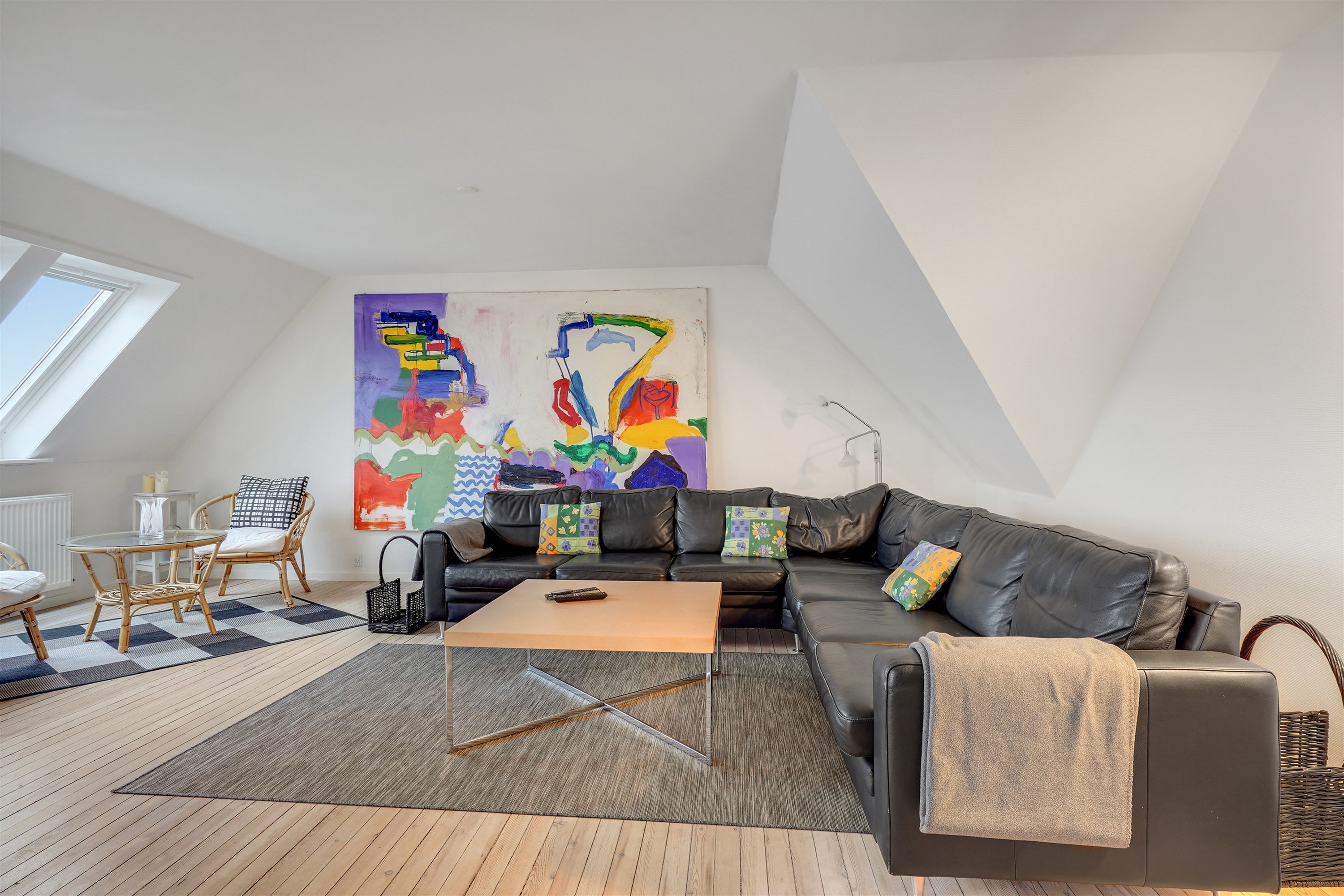 Fremhævet stue billede i fuldskærmstilstand. Billede af Allerupvej 15A-C, Sneum, 6731 Tjæreborg