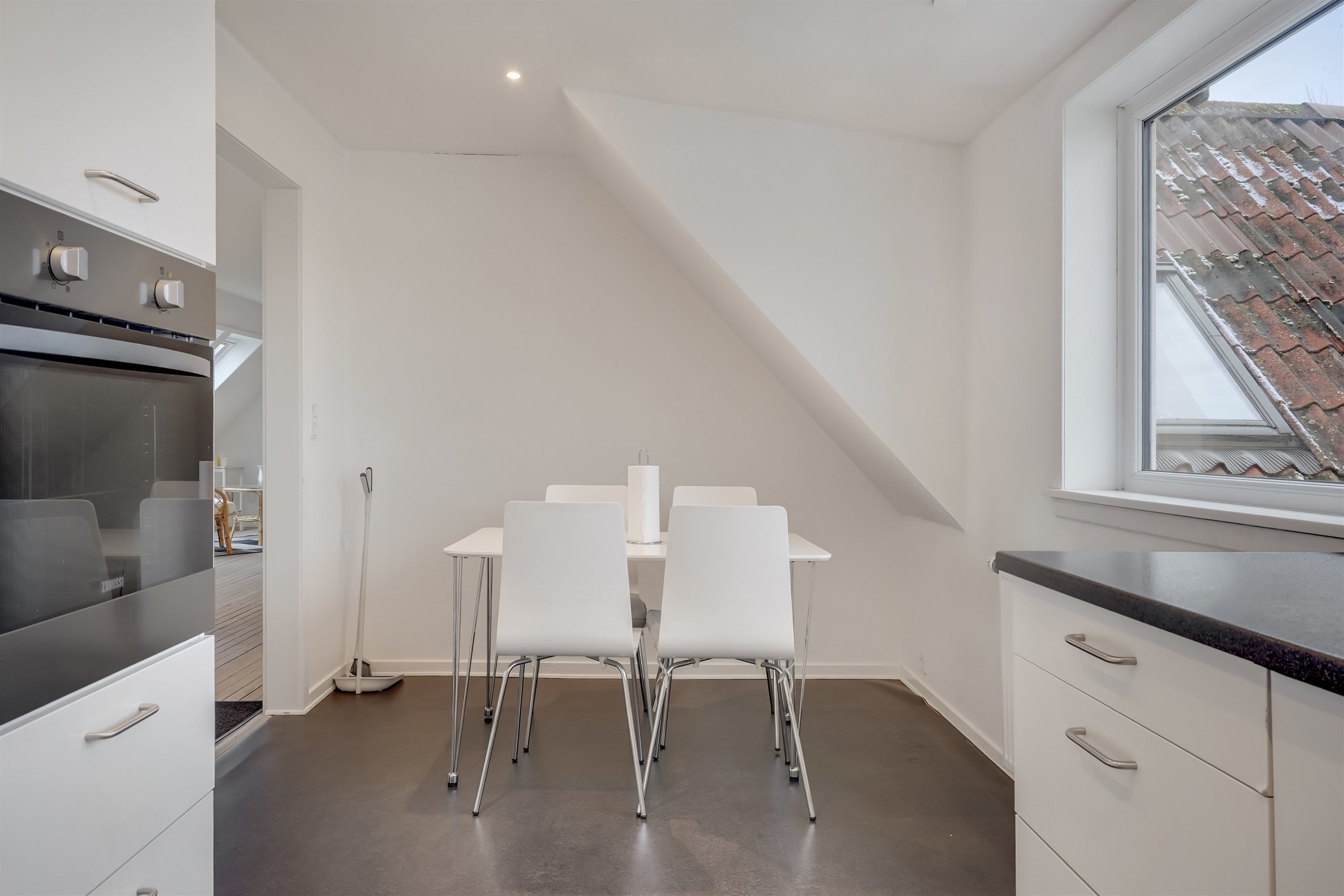 Fremhævet køkken billede i fuldskærmstilstand. Billede af Allerupvej 15A-C, Sneum, 6731 Tjæreborg