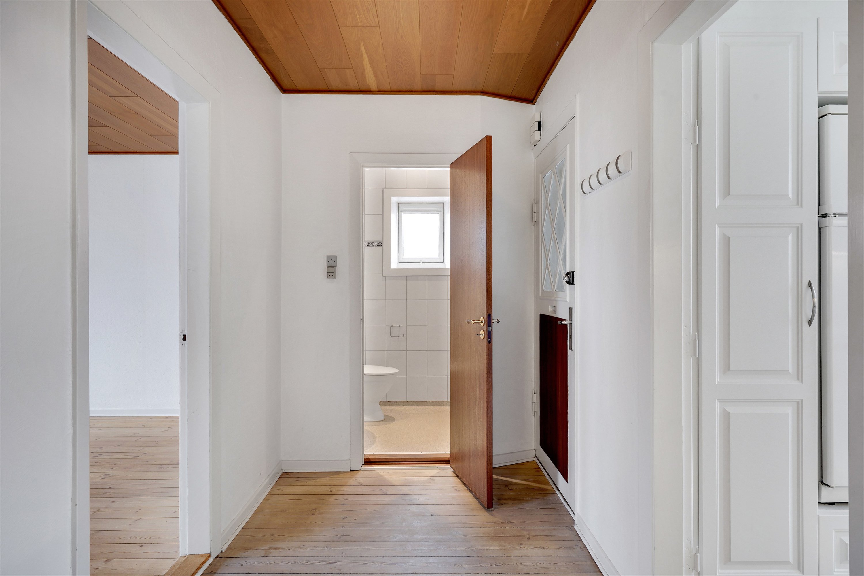 Fremhævet entré billede i fuldskærmstilstand. Billede af Frodesgade 135, 6700 Esbjerg