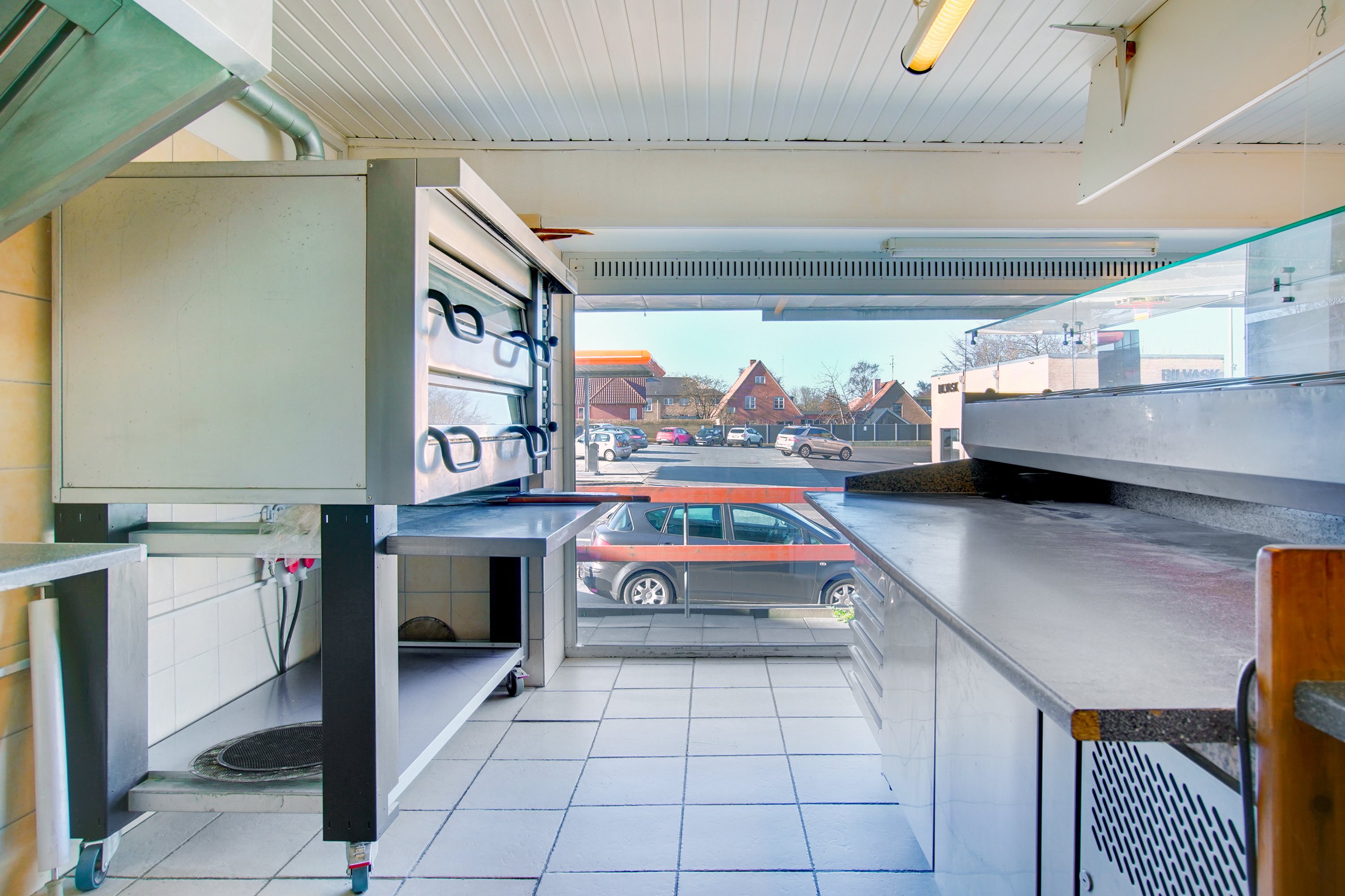 Fremhævet butikslokale billede i fuldskærmstilstand. Billede af Bredgade 83A, 9830 Tårs