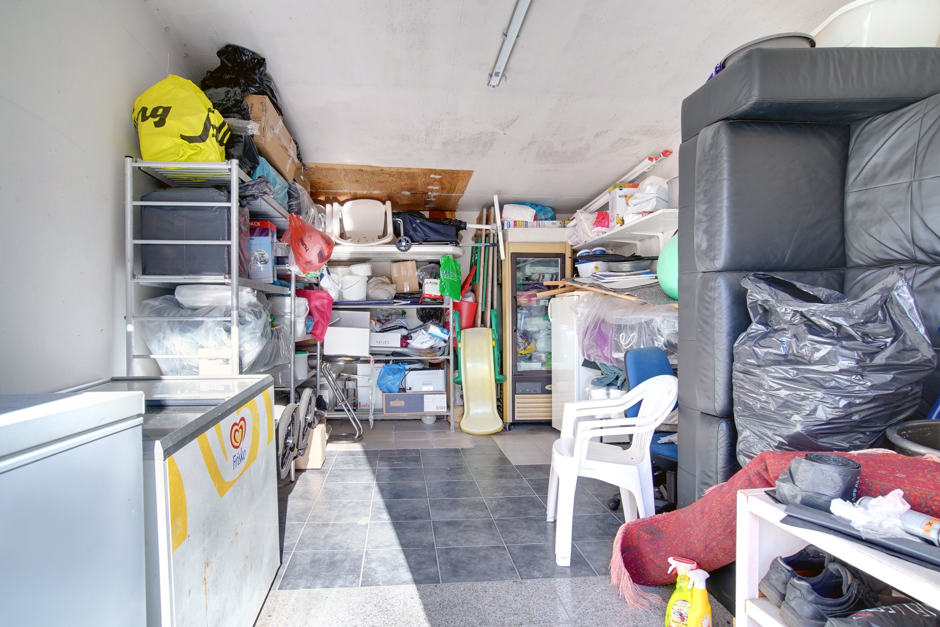 Fremhævet garage billede i fuldskærmstilstand. Billede af Bredgade 83A, 9830 Tårs