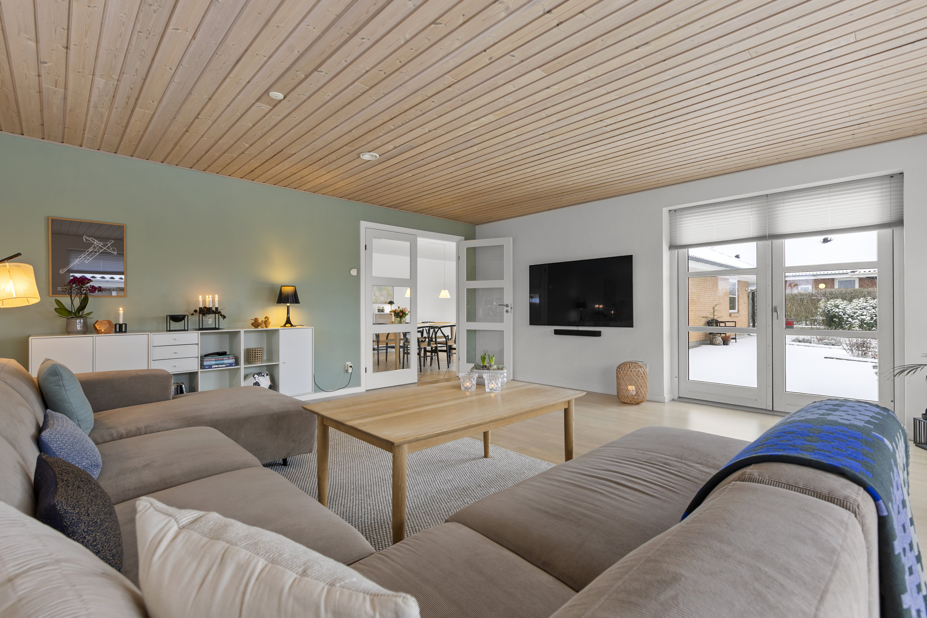 Fremhævet stue billede i fuldskærmstilstand. Billede af Søparken 8, Sørbymagle, 4200 Slagelse