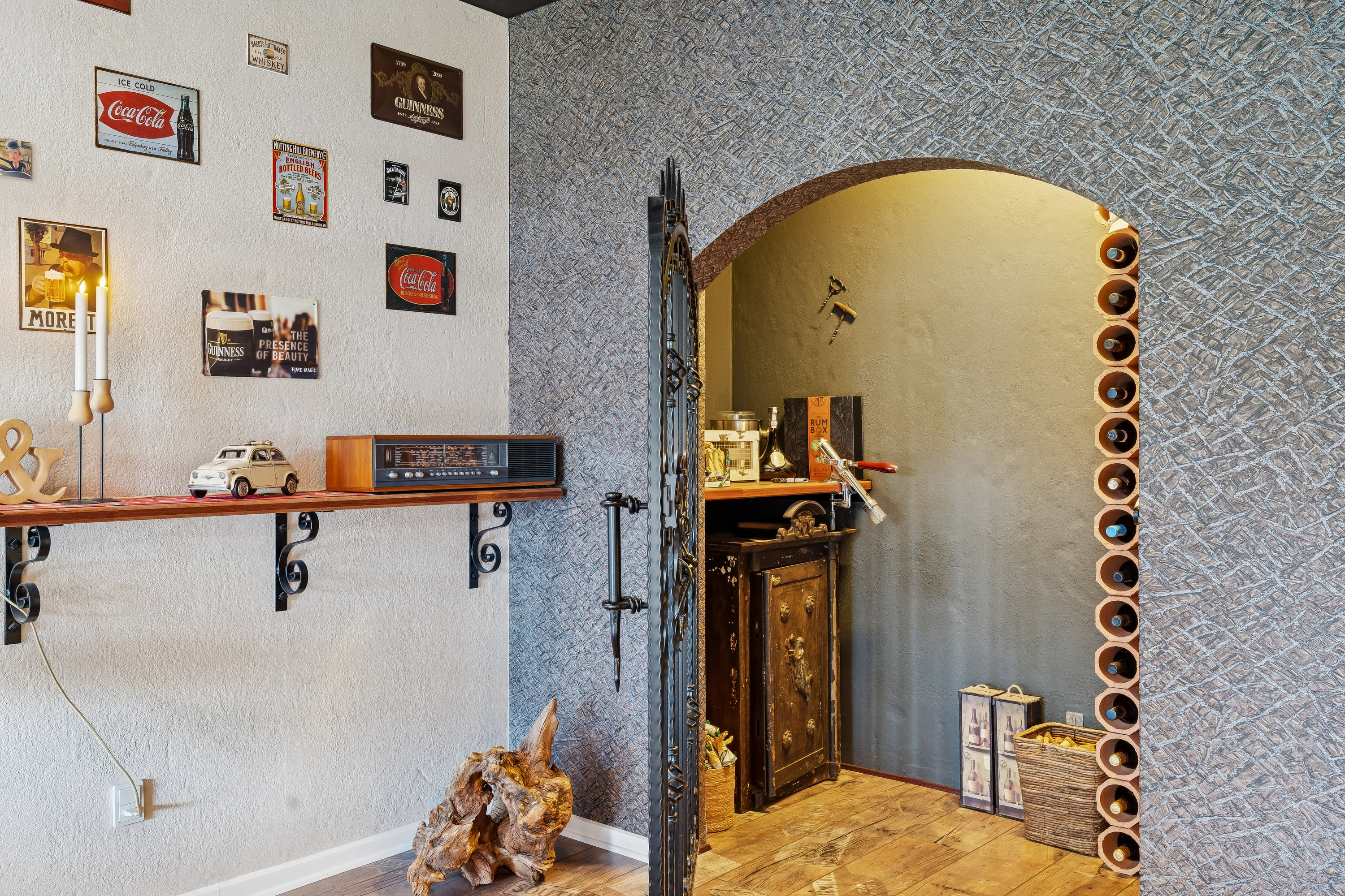 Fremhævet vinkælder billede i fuldskærmstilstand. Billede af Højvangen 7, 8700 Horsens