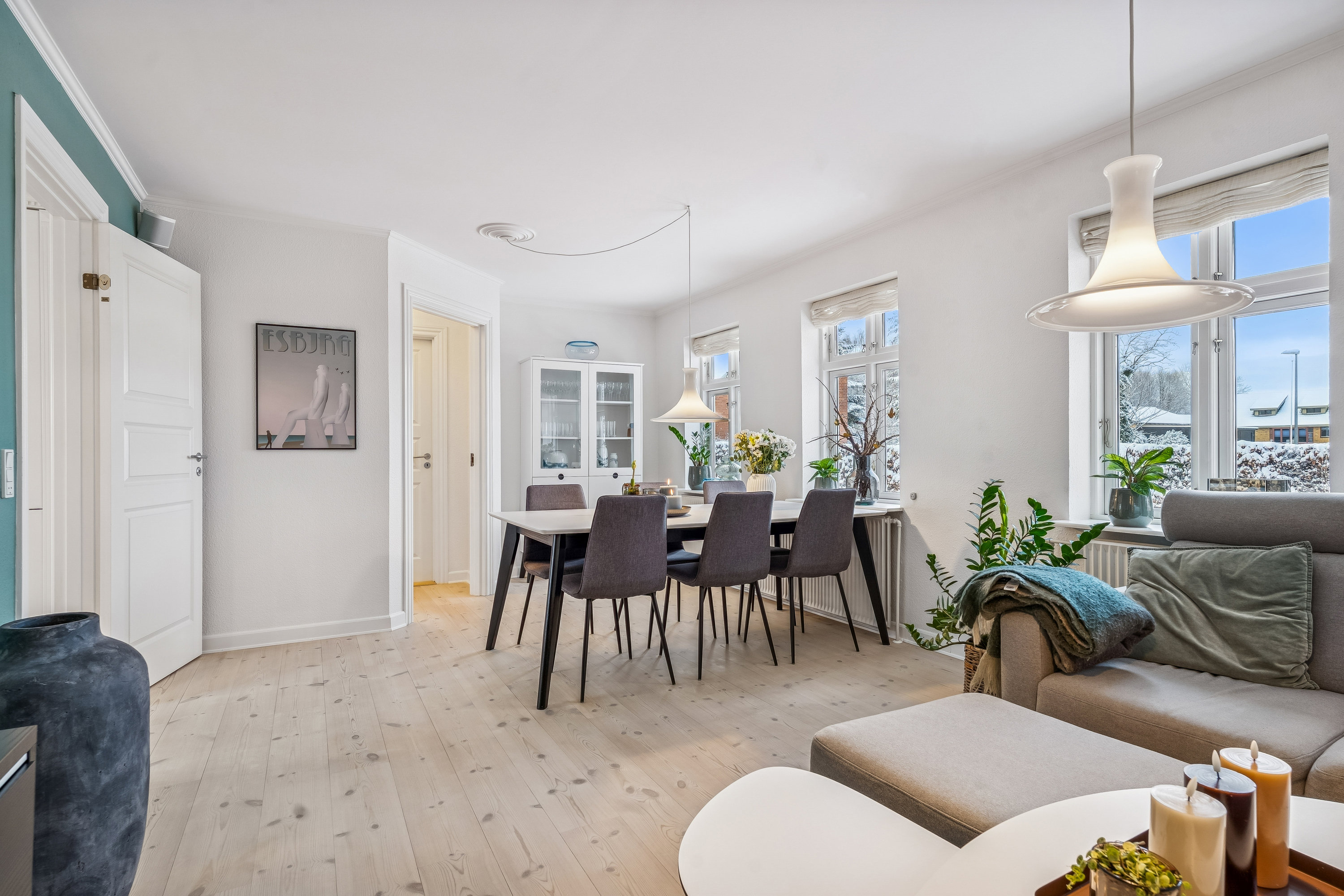 Fremhævet stue billede i fuldskærmstilstand. Billede af Teglværksvej 3, Stubberup, 8723 Løsning